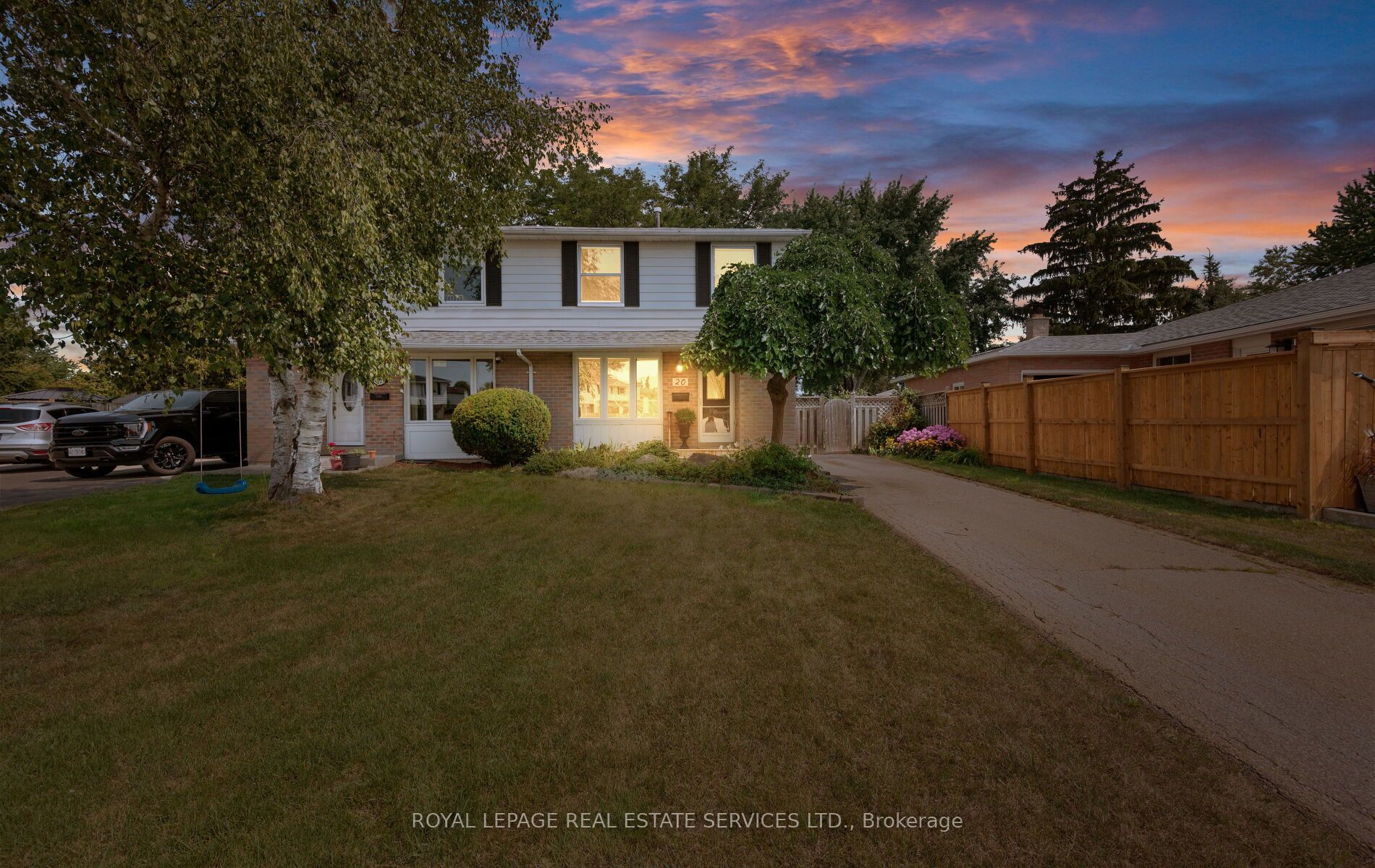 20 Glengrove Court Property Photo 1