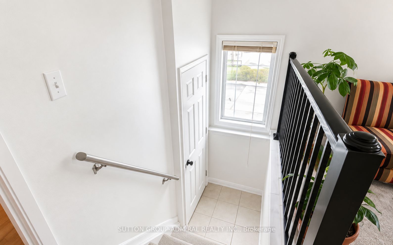 2538 Weston Road Upper Property Photo 12