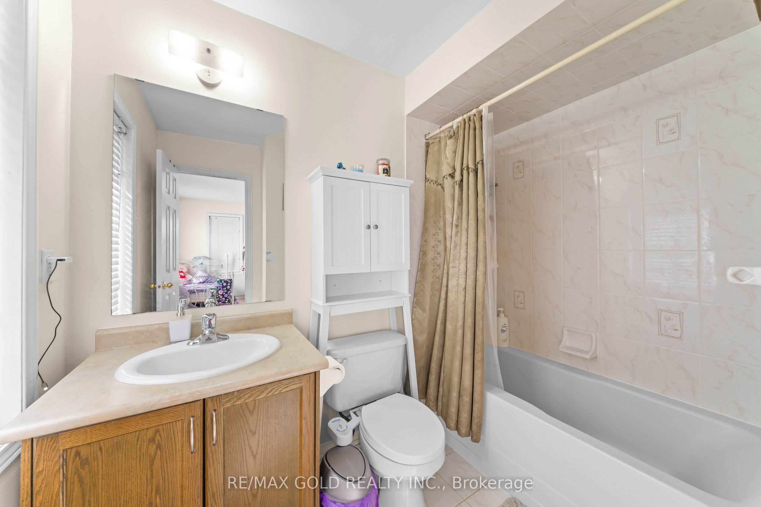 261 Mountainash Road Property Photo 34