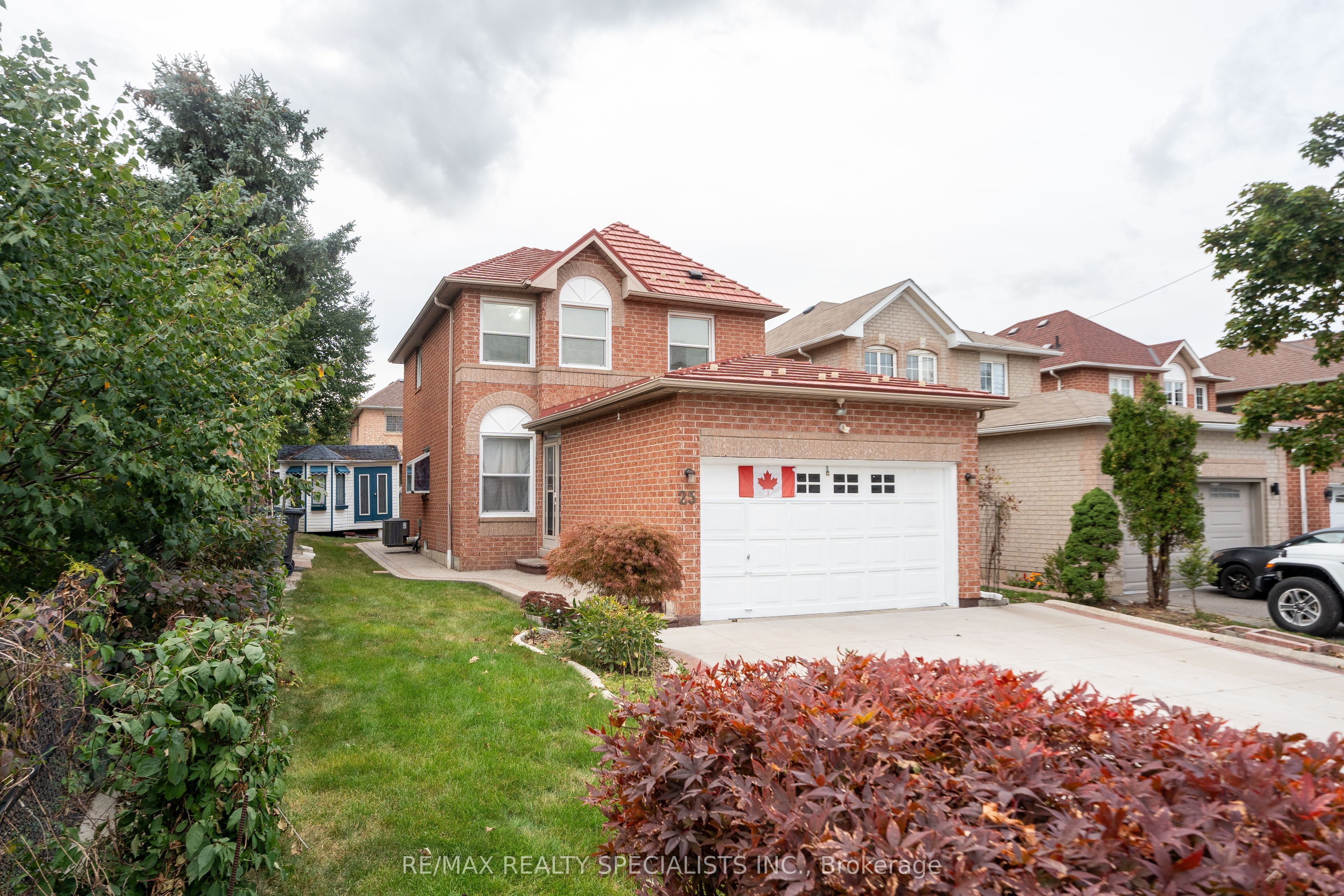 25 Carabram Court Property Photo 2