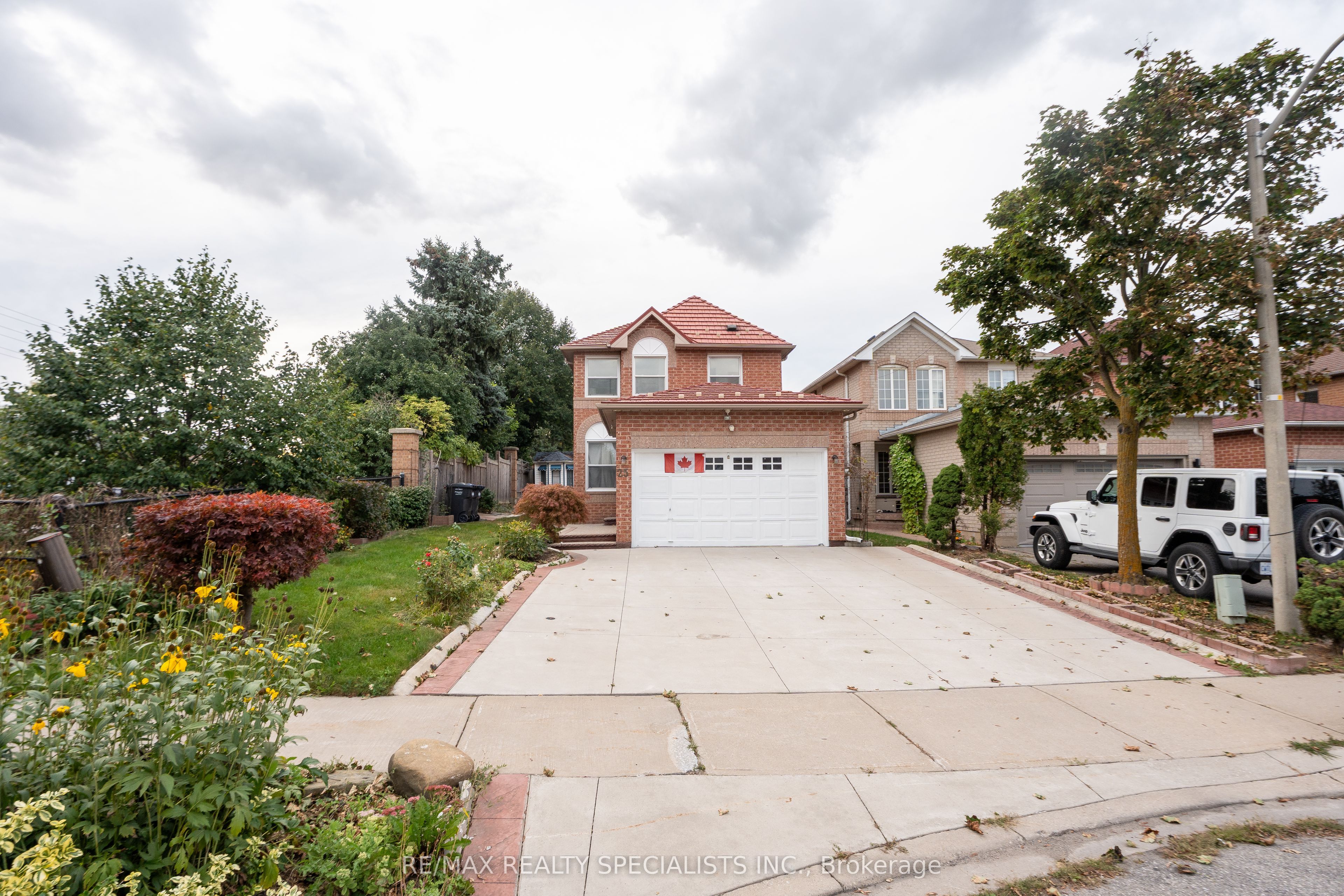 25 Carabram Court Property Photo 4