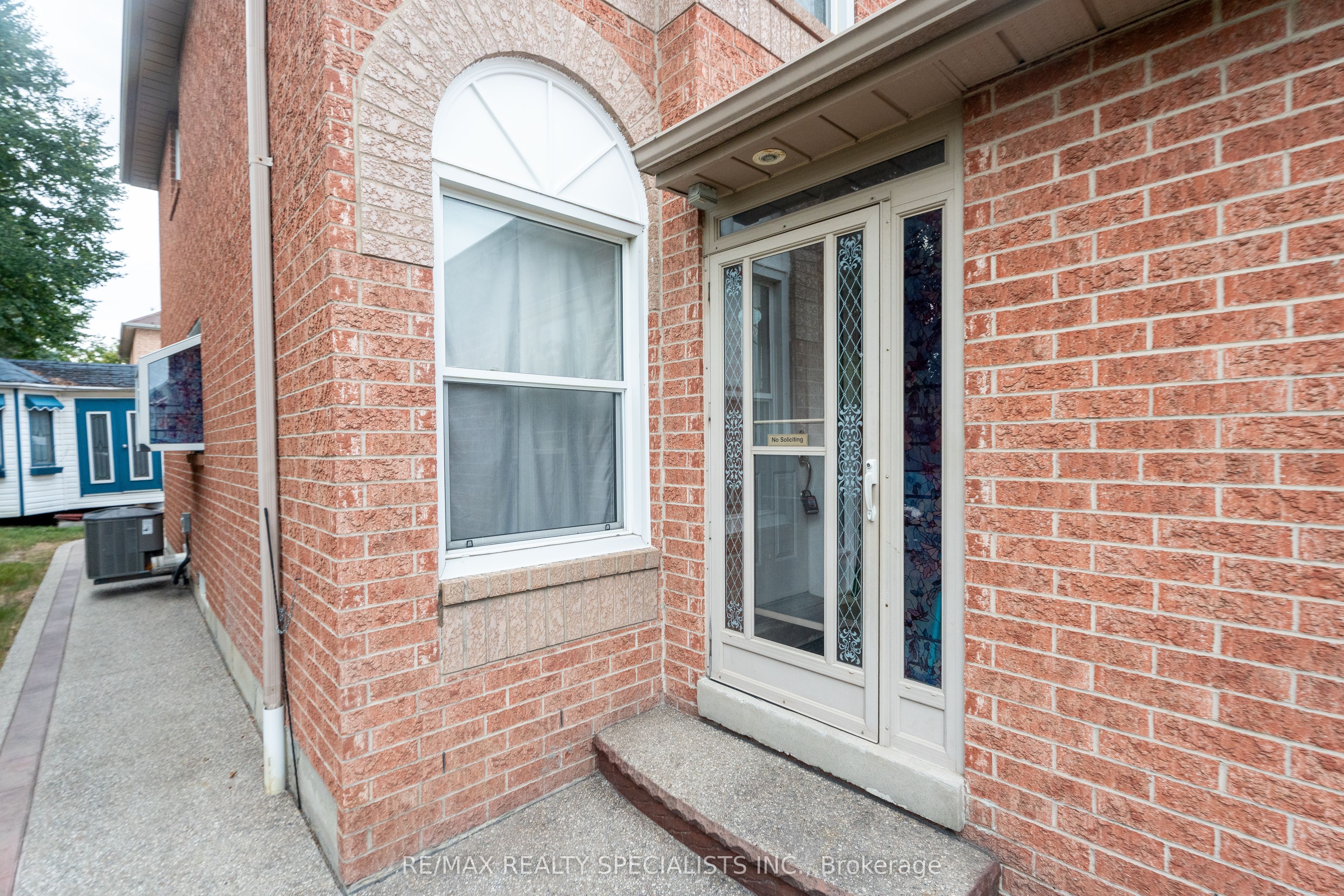 25 Carabram Court Property Photo 6