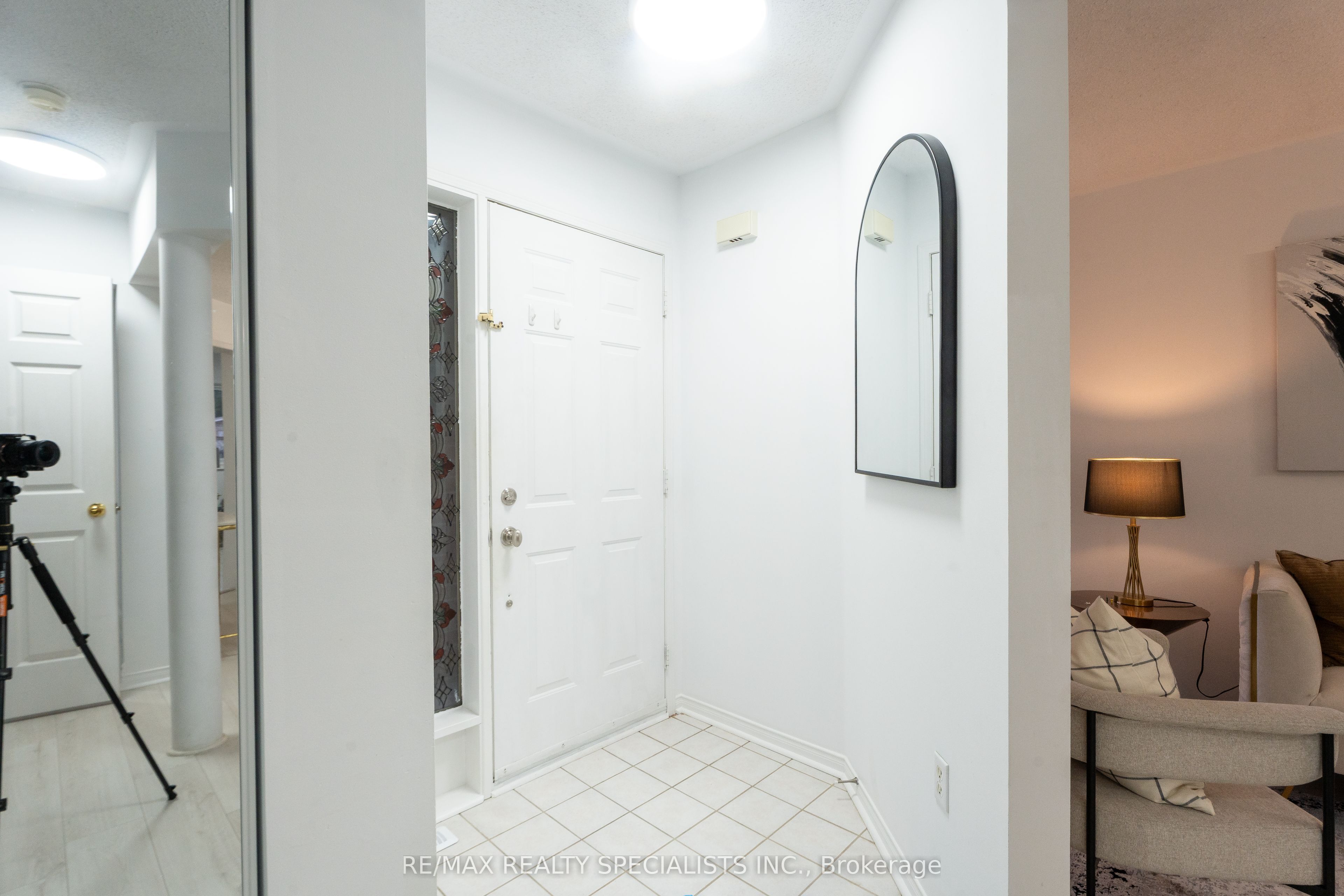25 Carabram Court Property Photo 9
