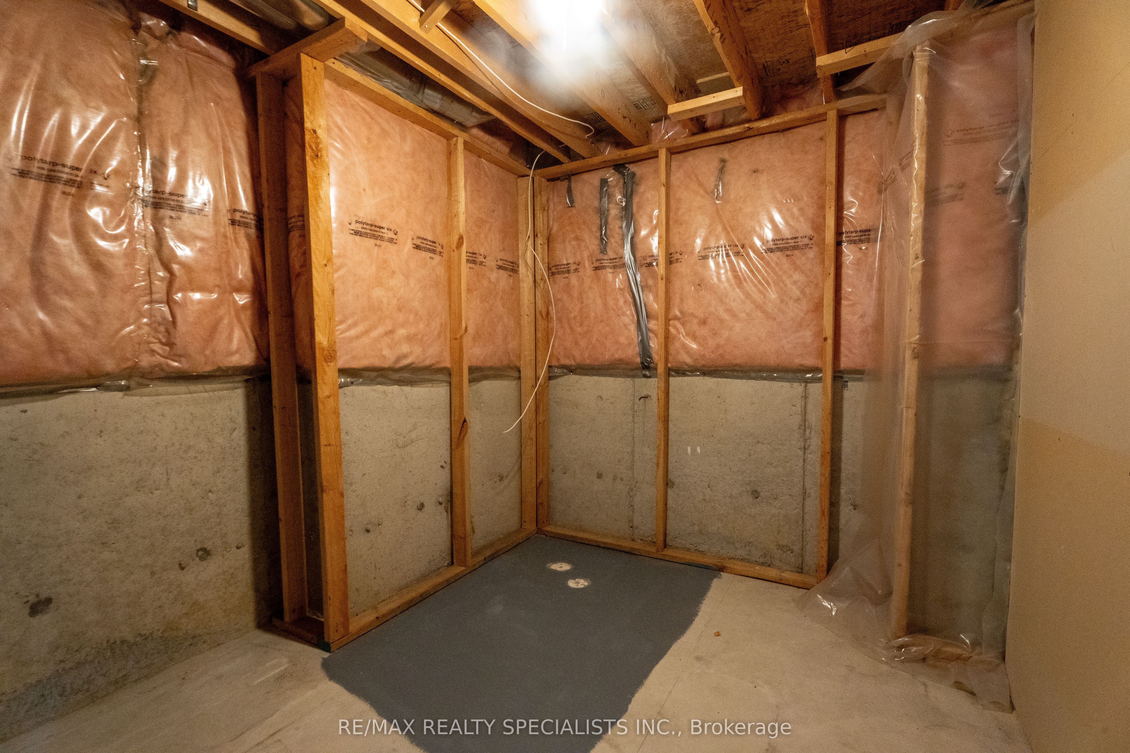 25 Carabram Court Property Photo 30