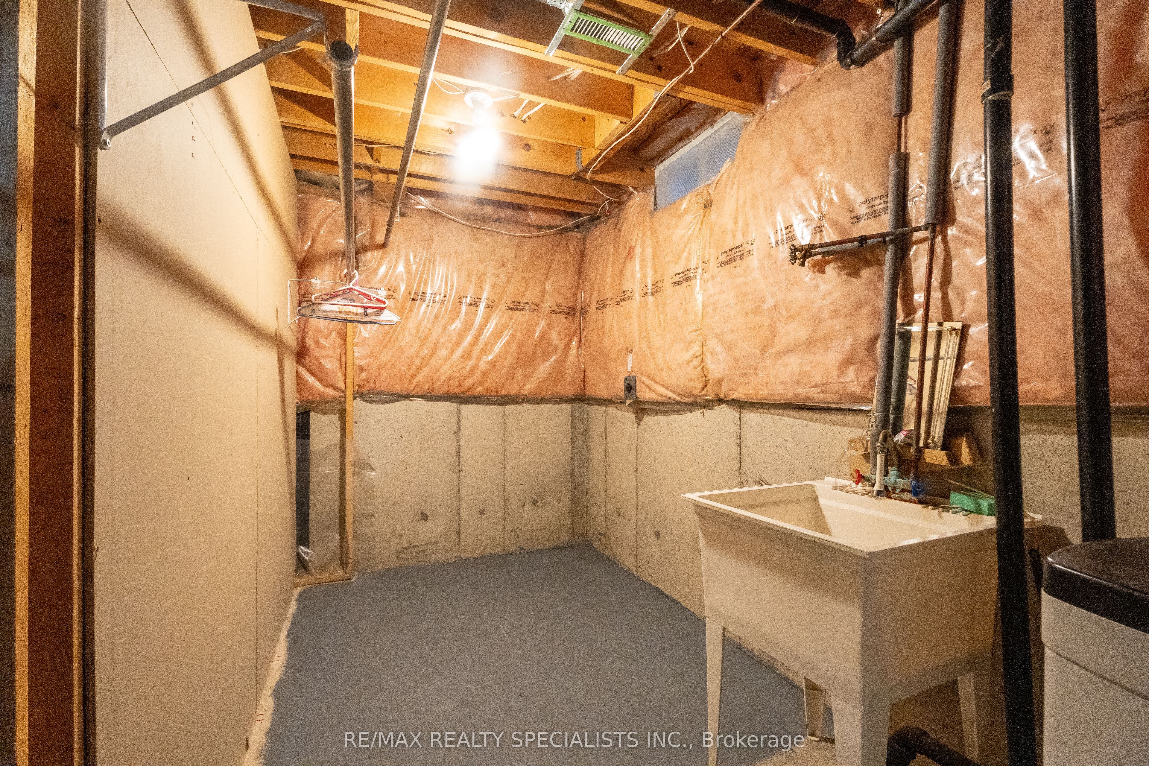 25 Carabram Court Property Photo 31