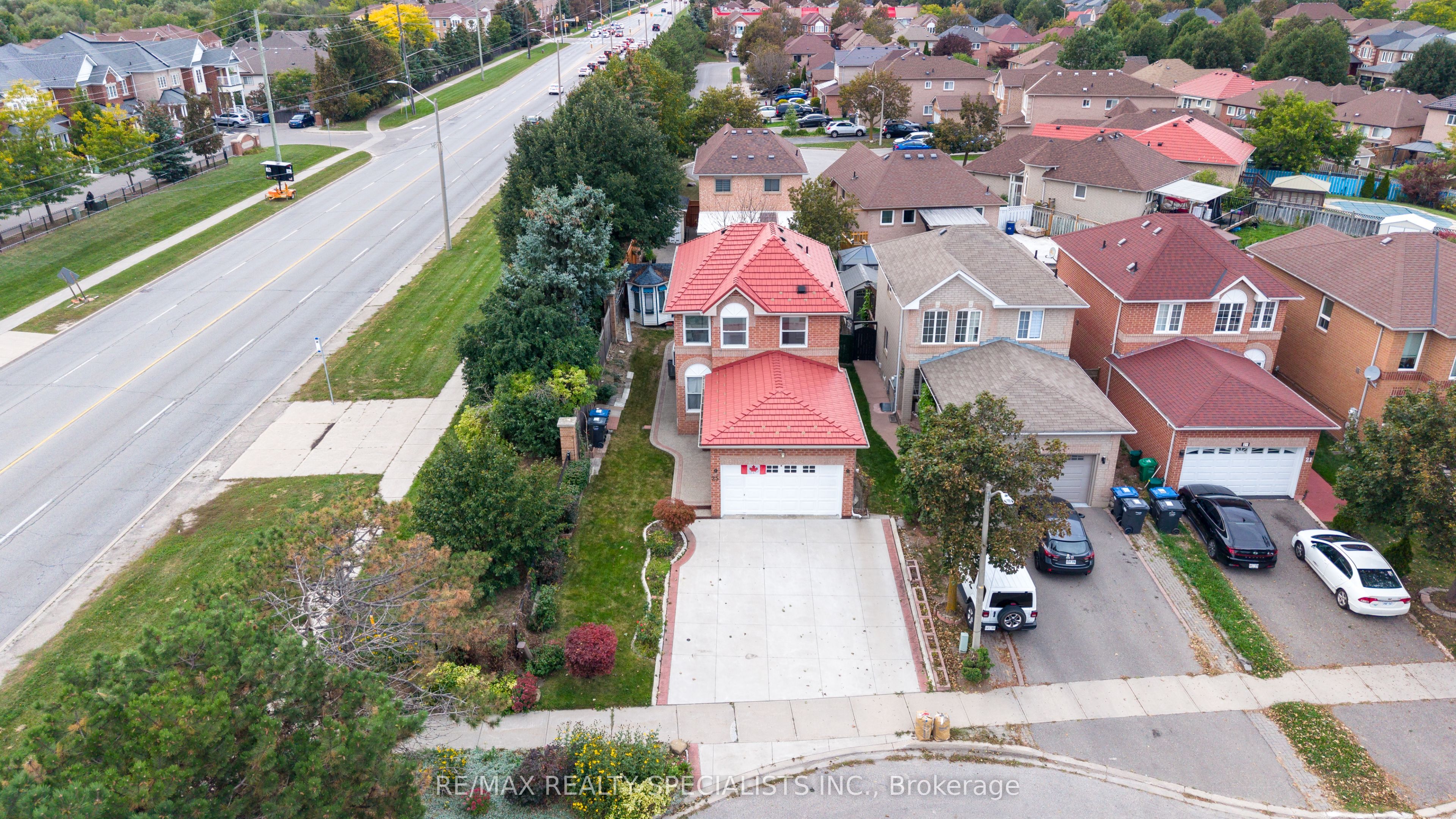 25 Carabram Court Property Photo 38