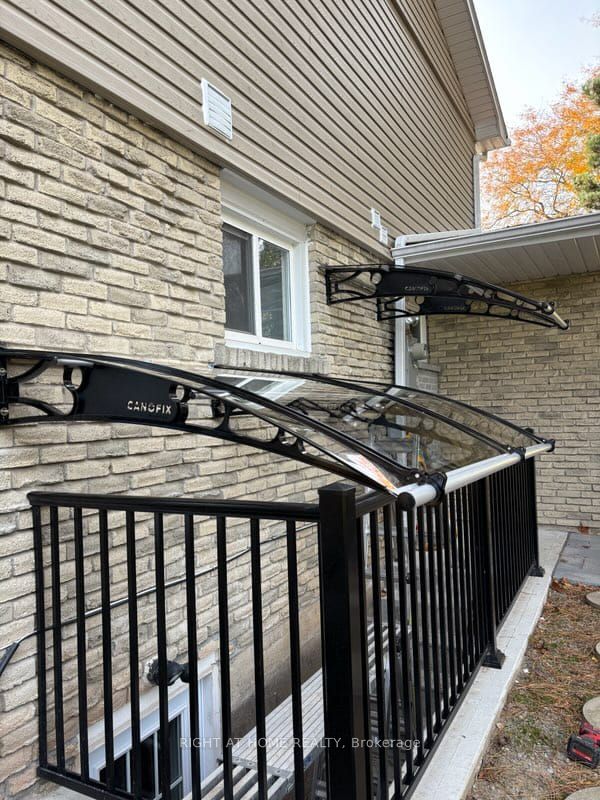 3551 Autumnleaf Crescent Lower Property Photo 5