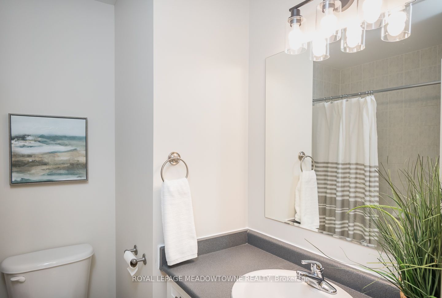 1147 Riddell Crescent Property Photo 33