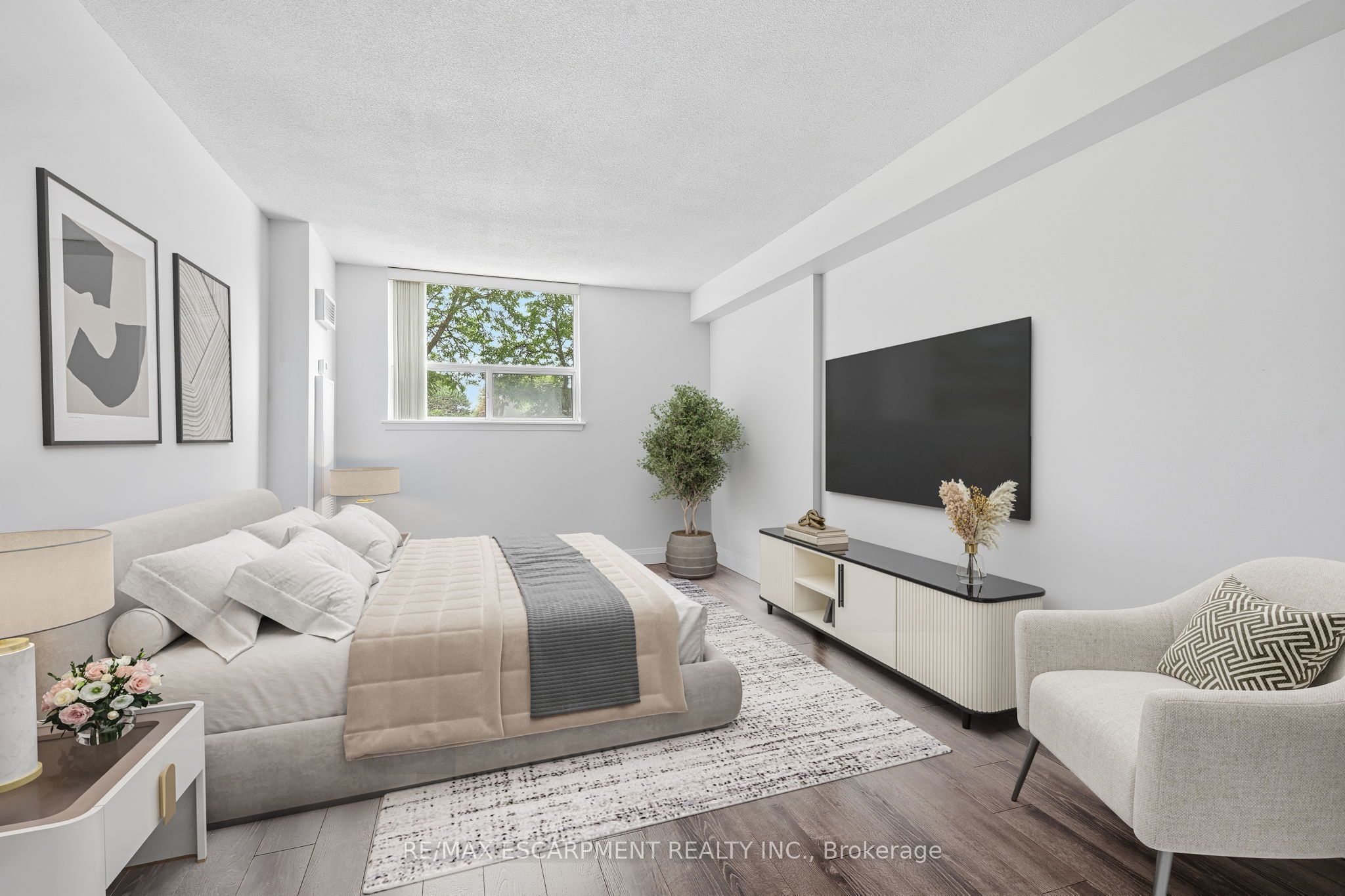 1415 Ghent Avenue 203 Property Photo 2