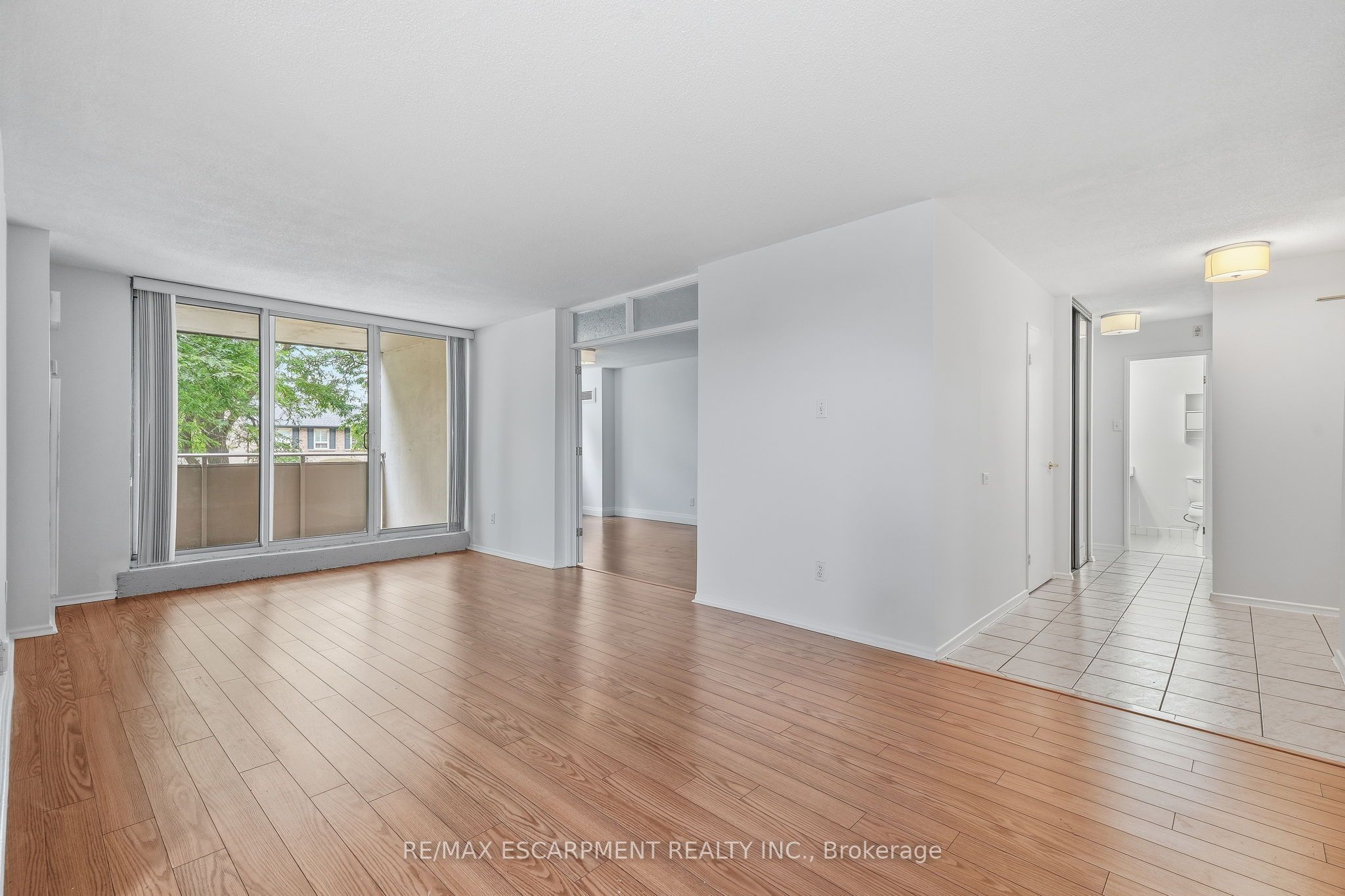 1415 Ghent Avenue 203 Property Photo 3
