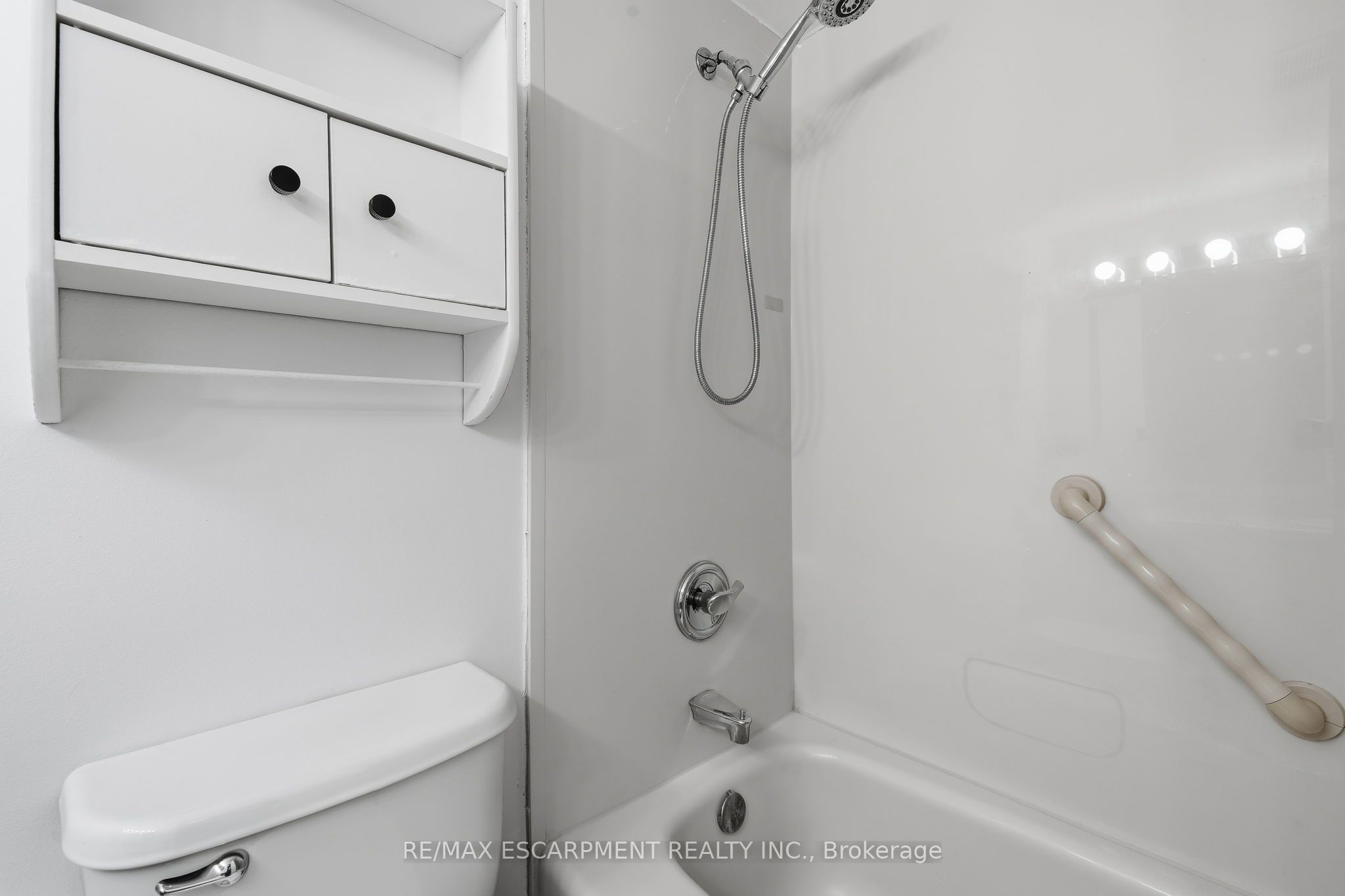 1415 Ghent Avenue 203 Property Photo 6