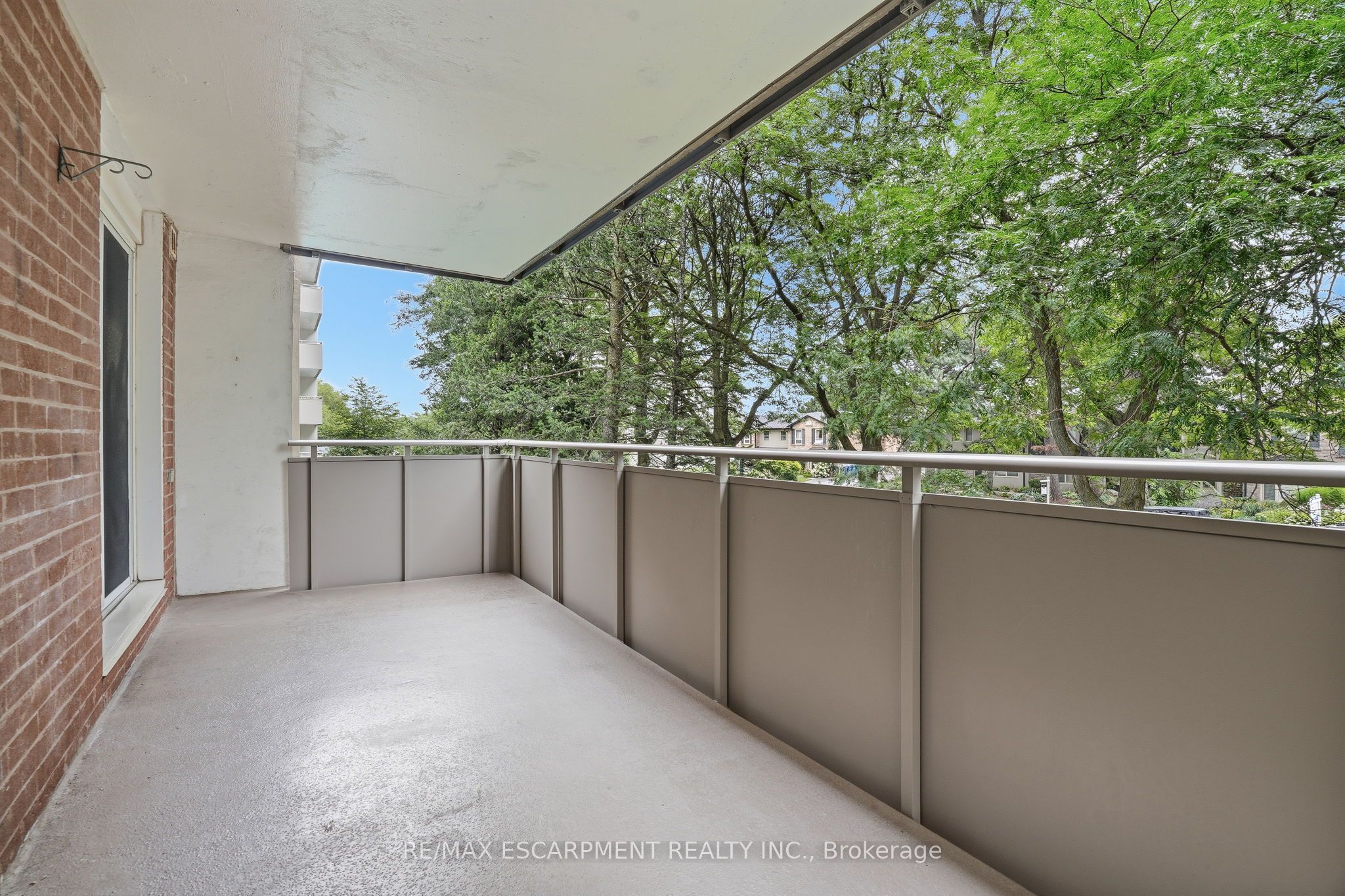 1415 Ghent Avenue 203 Property Photo 9