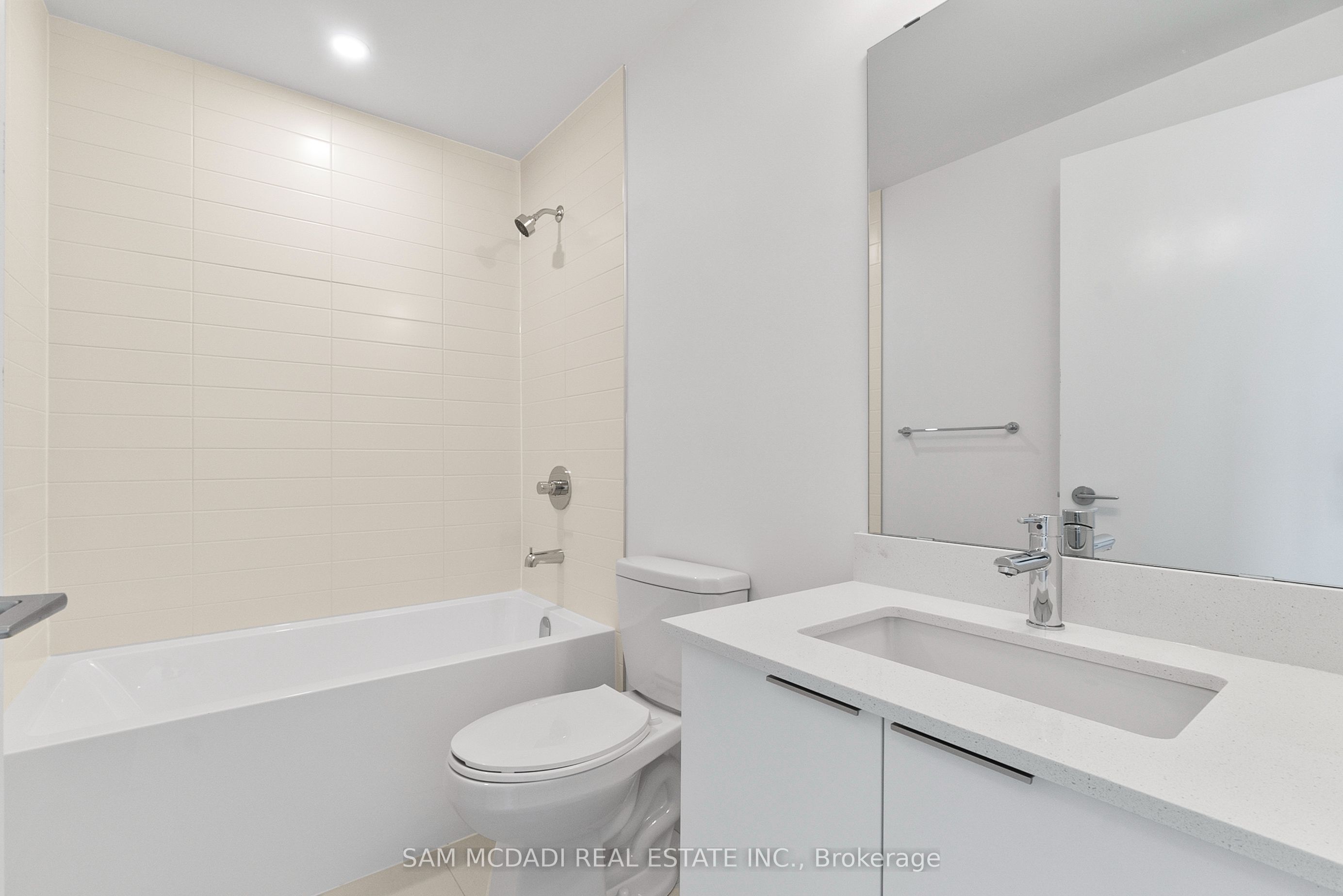 3079 Trafalgar Road 1805 Property Photo 13