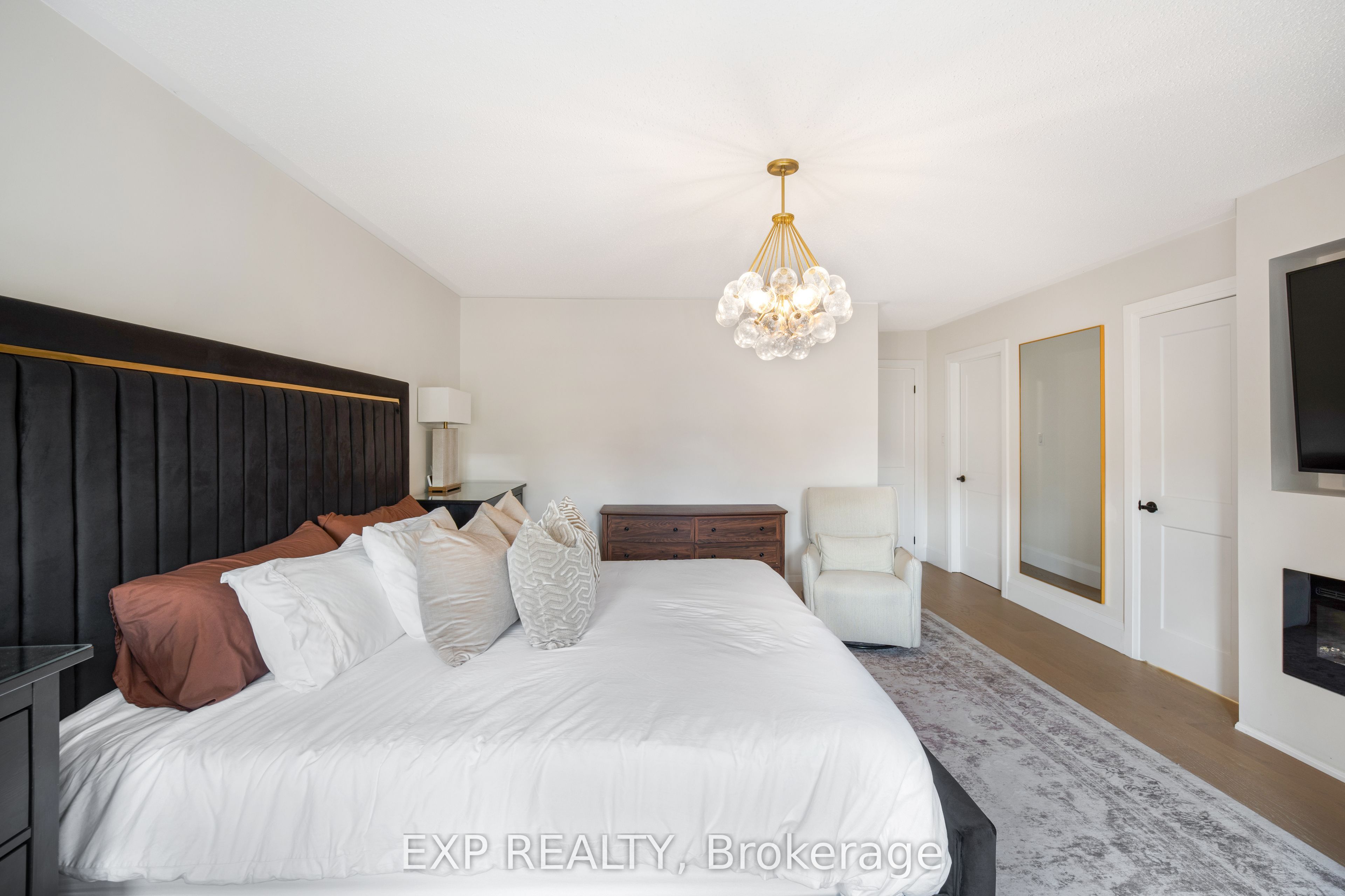36 Serenity Street Property Photo 16