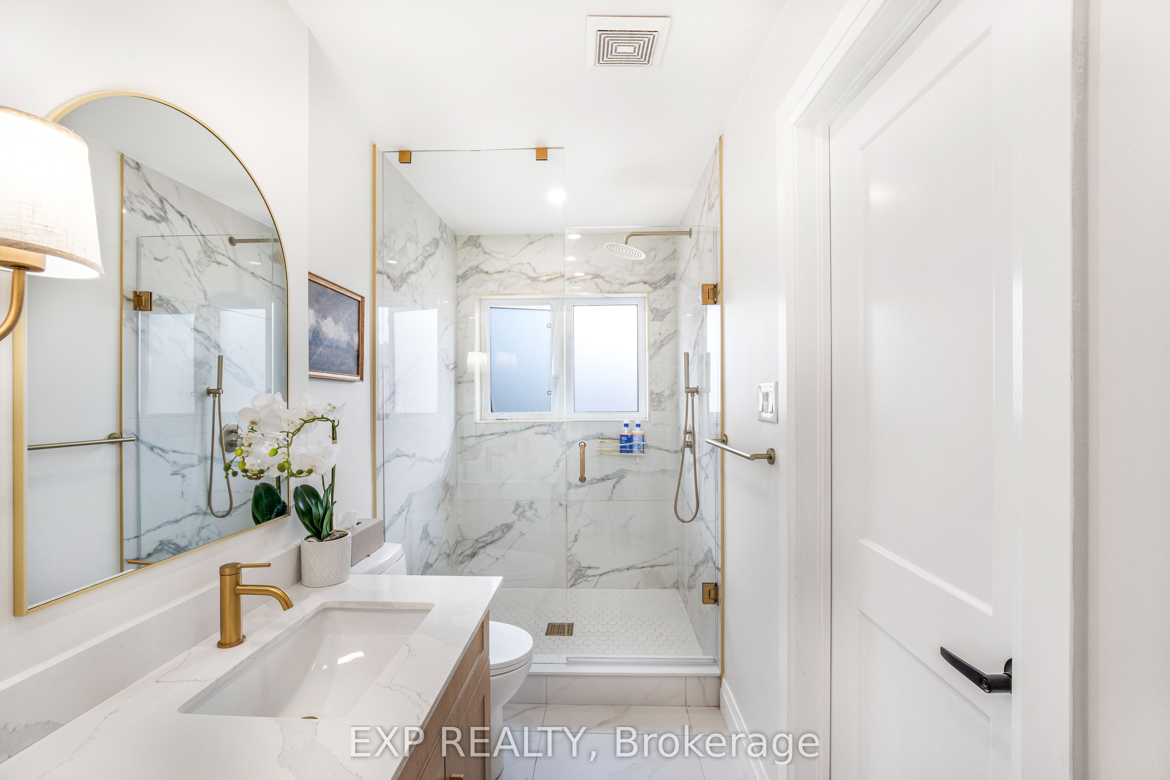 36 Serenity Street Property Photo 18