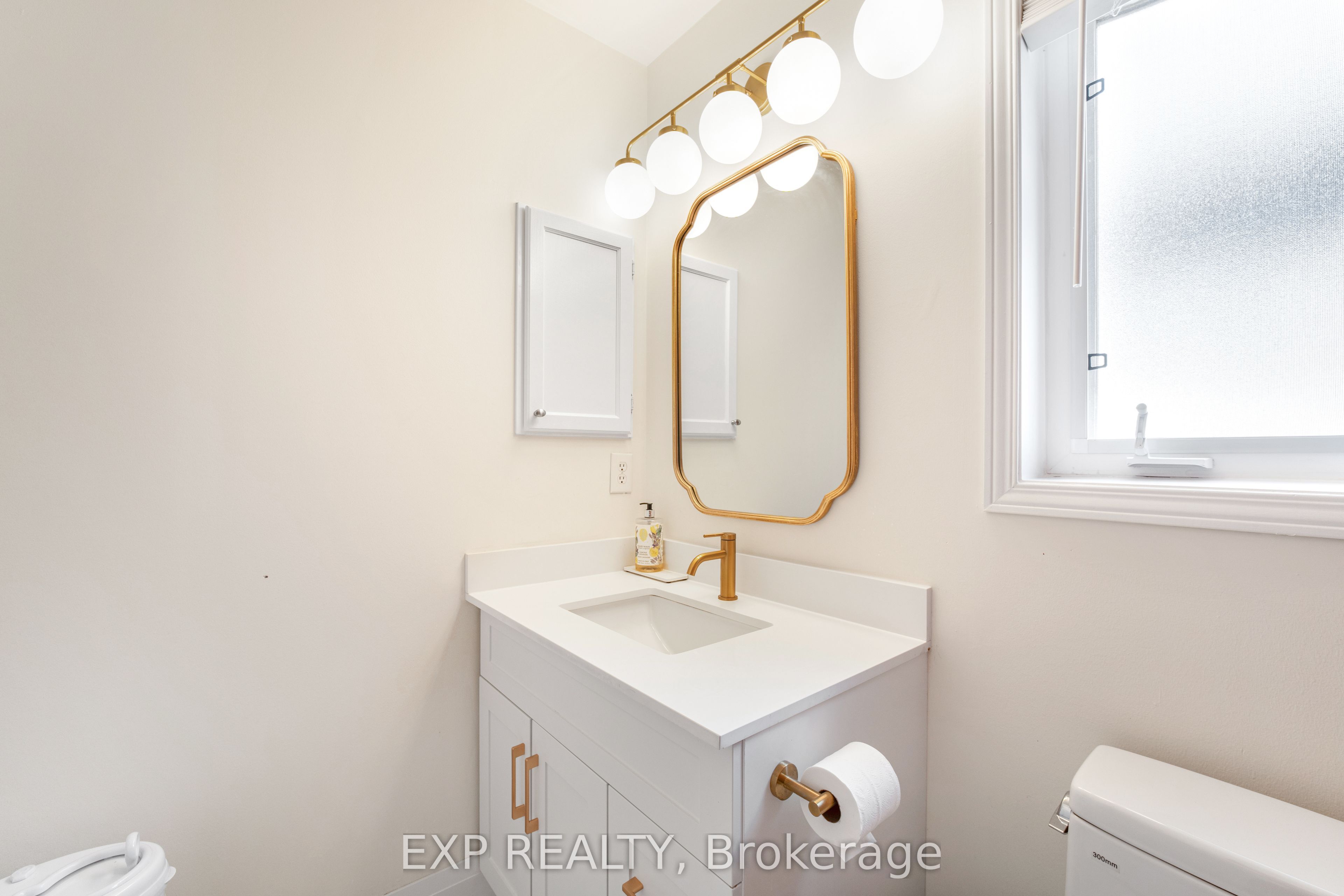 36 Serenity Street Property Photo 21