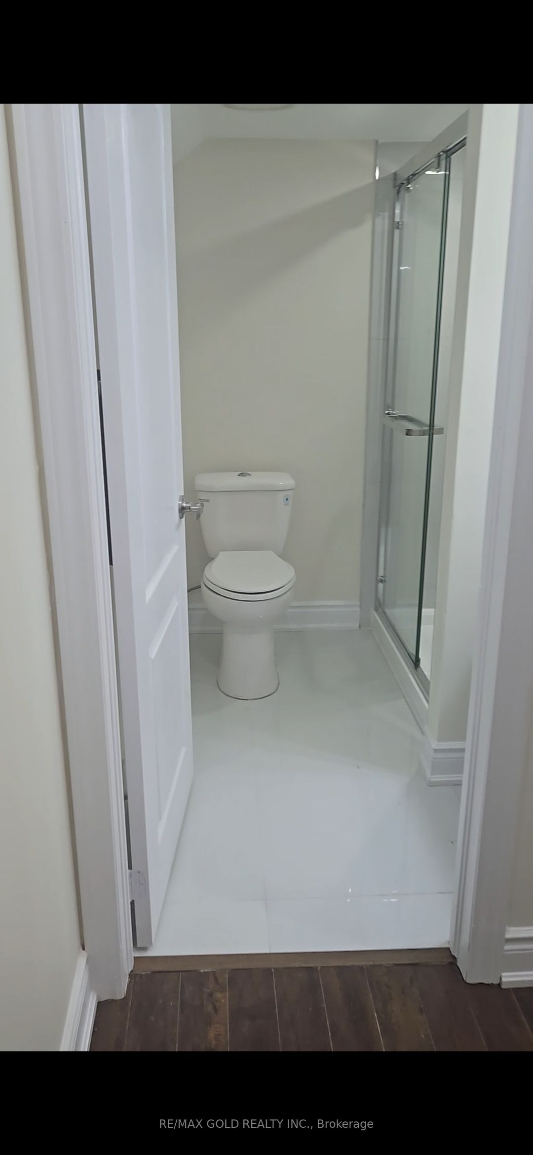 10 Twin Falls Road Property Photo 18