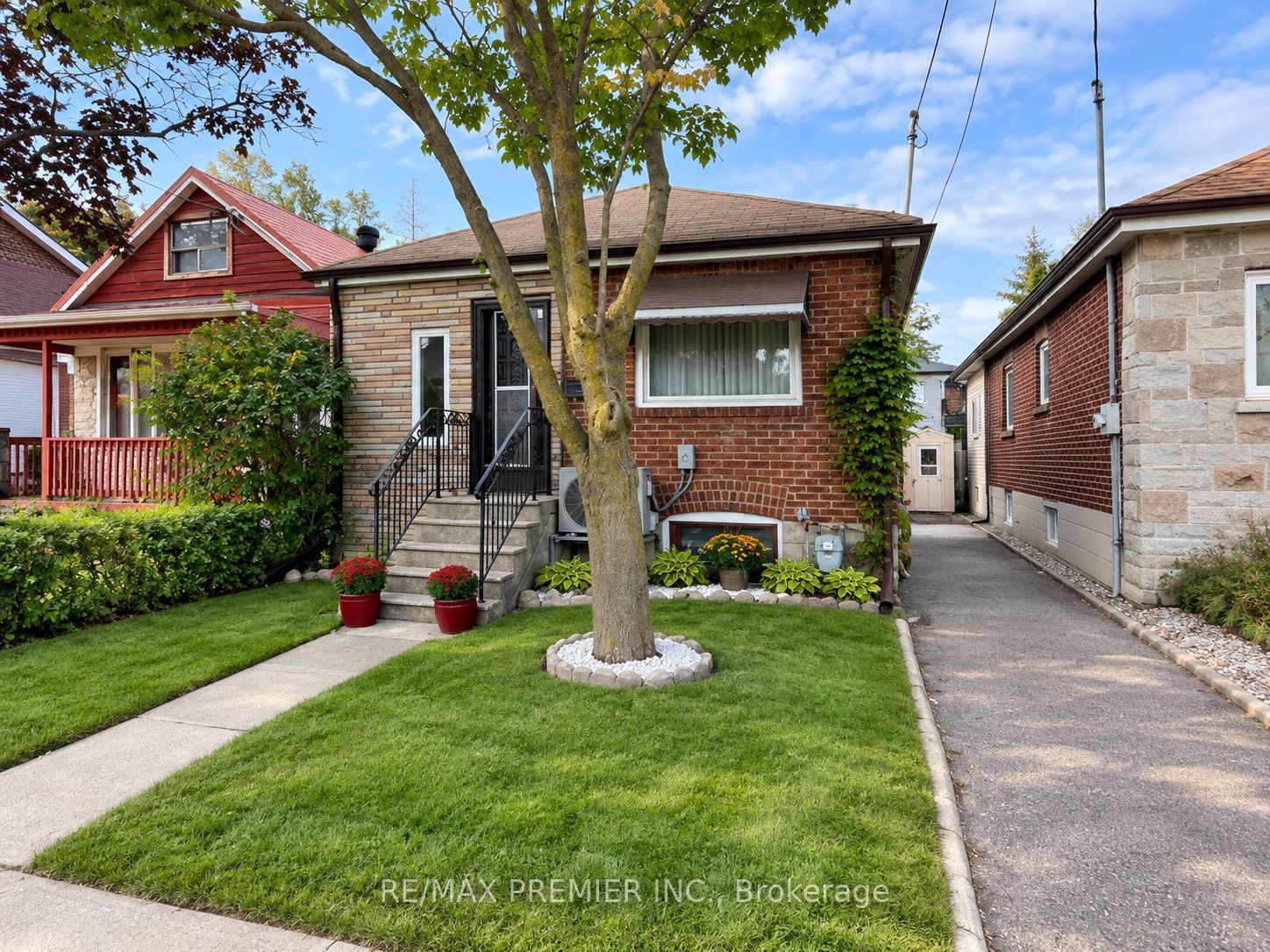 34 Rutherford Avenue