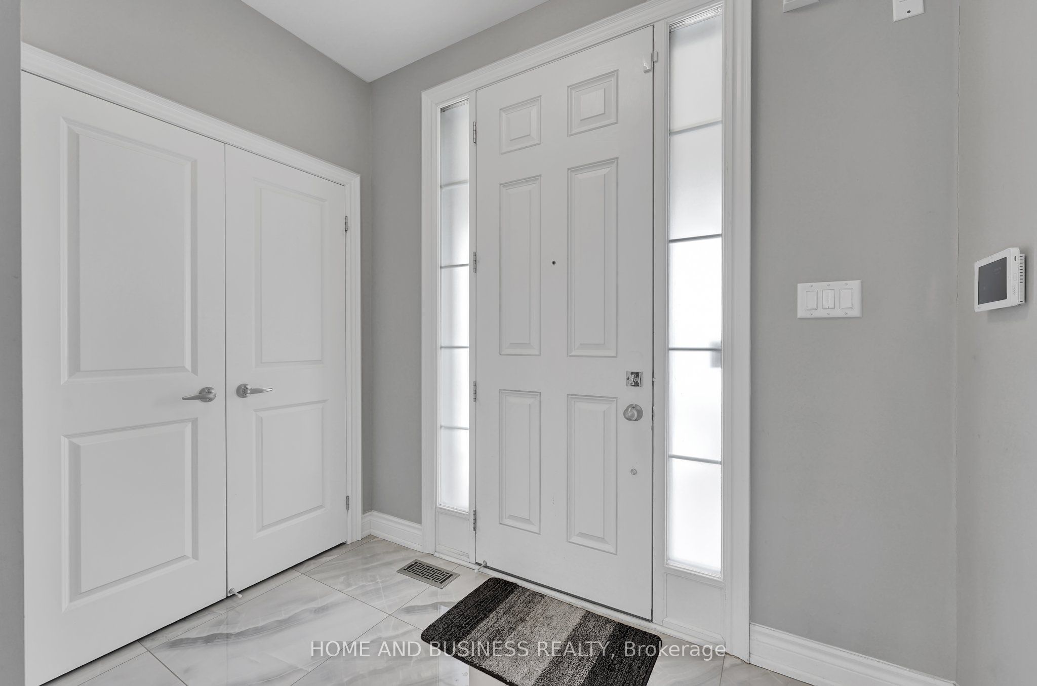 1275 Raspberry Terrace Property Photo 7