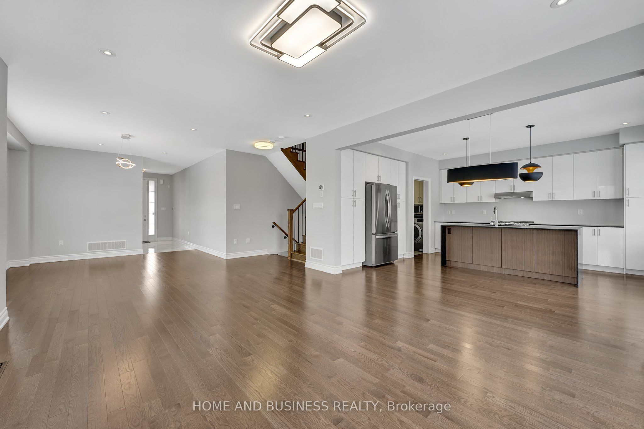 1275 Raspberry Terrace Property Photo 15