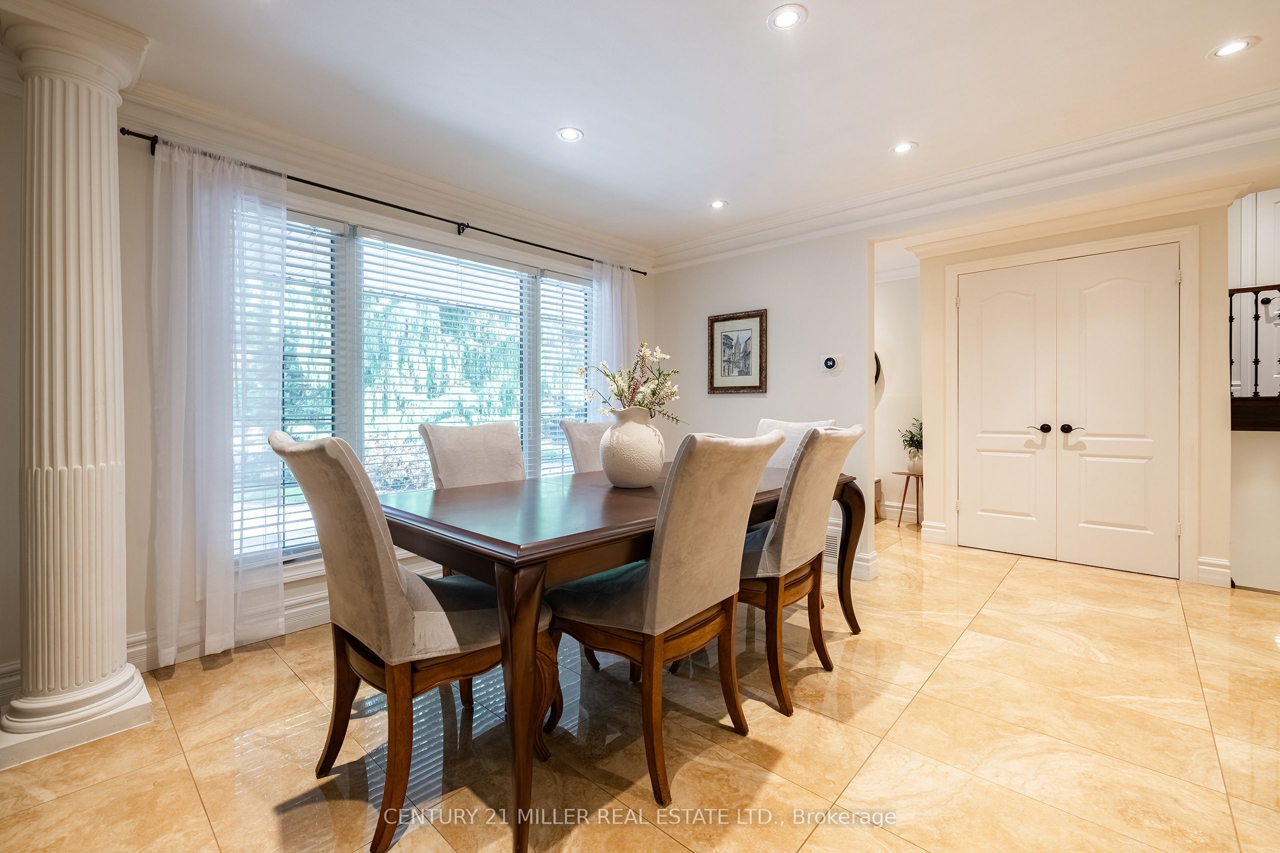 130 Tavistock Square Property Photo 8
