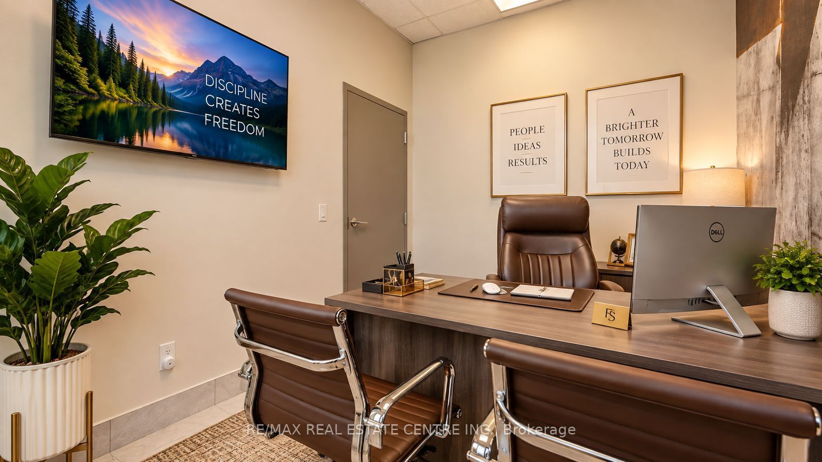 150 Oak Park Boulevard 4 Property Photo 11