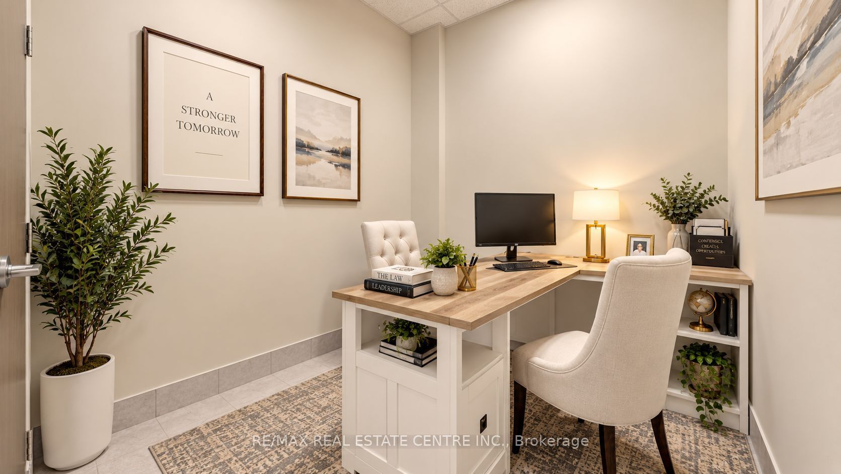 150 Oak Park Boulevard 4 Property Photo 17