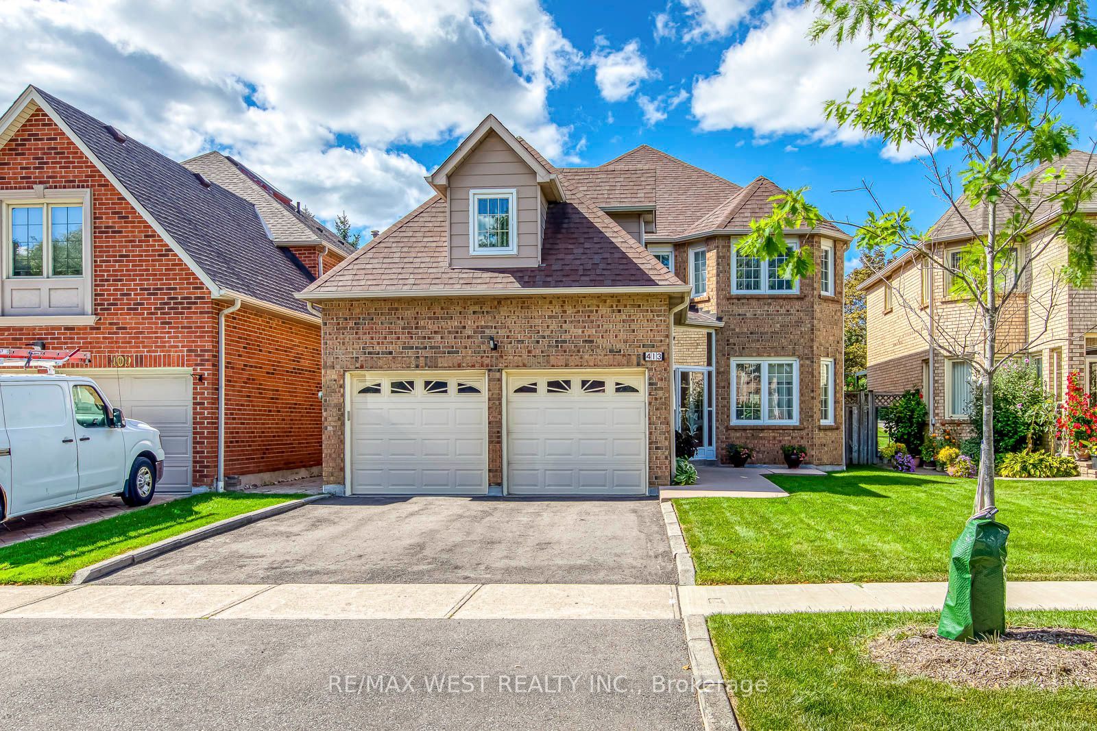 413 Camden Circle