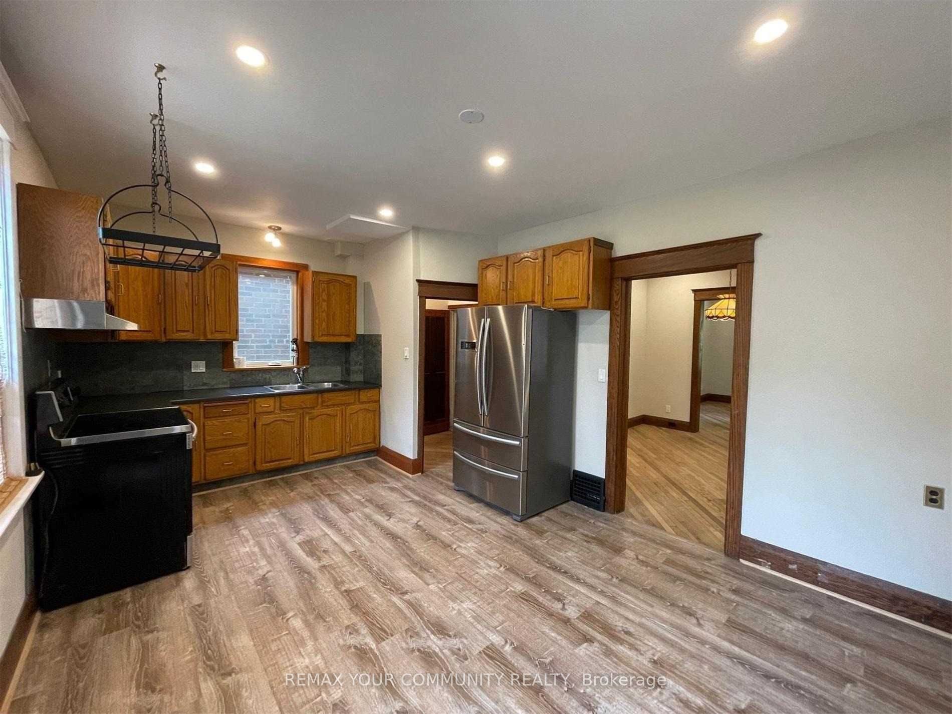 52 Seventh Street Property Photo 4