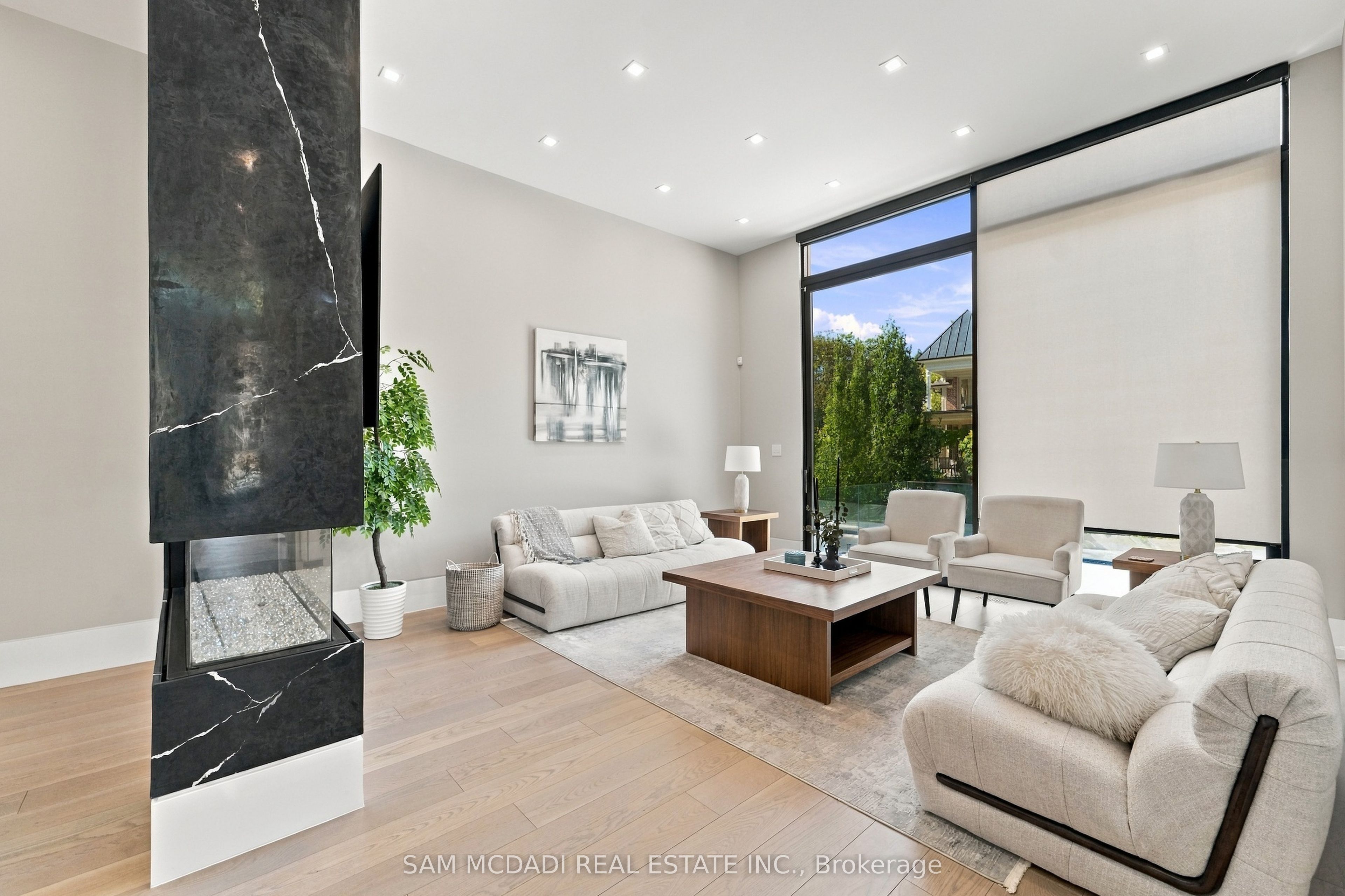 112 Elton Park Road Property Photo 15