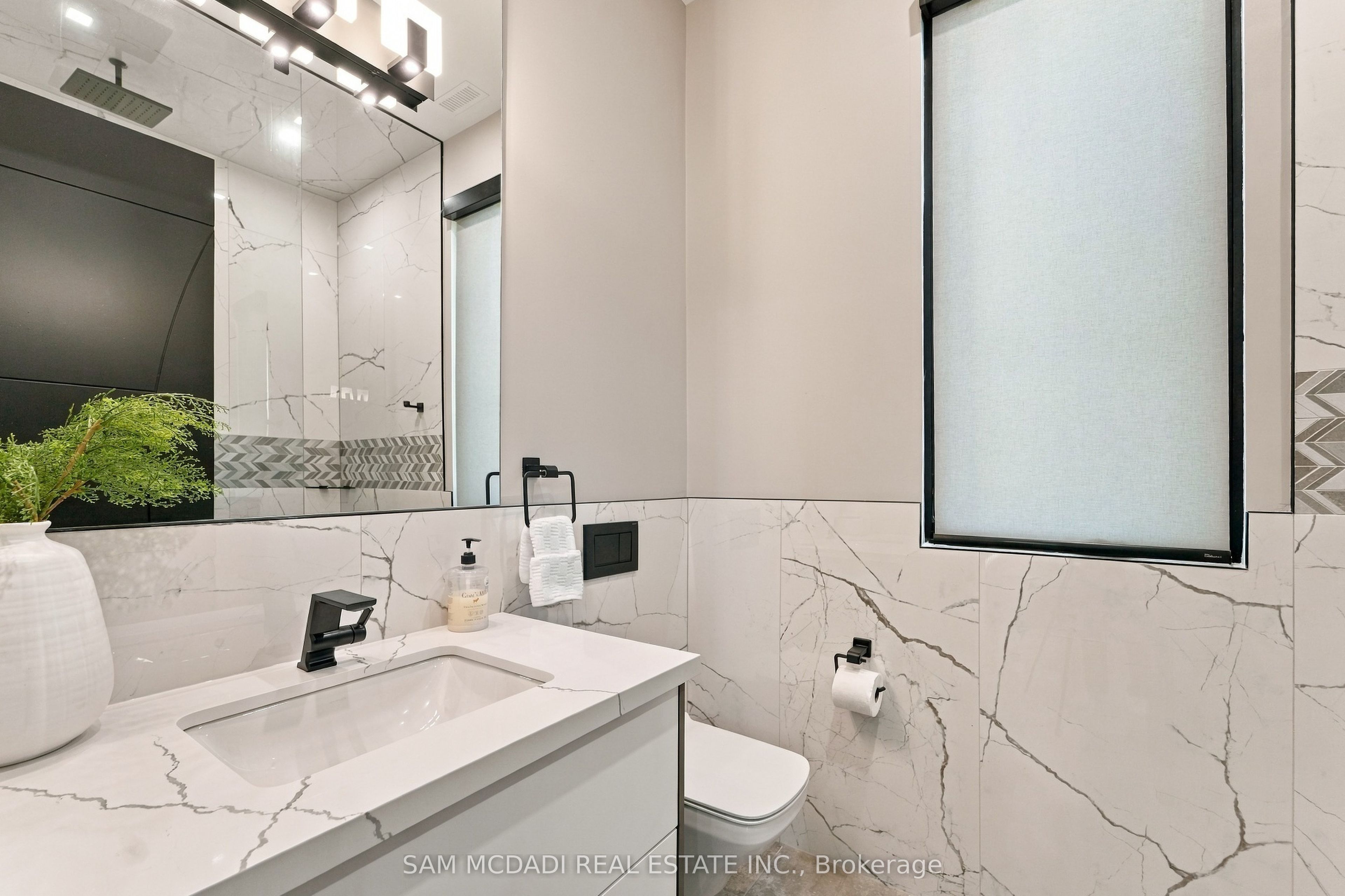 112 Elton Park Road Property Photo 29