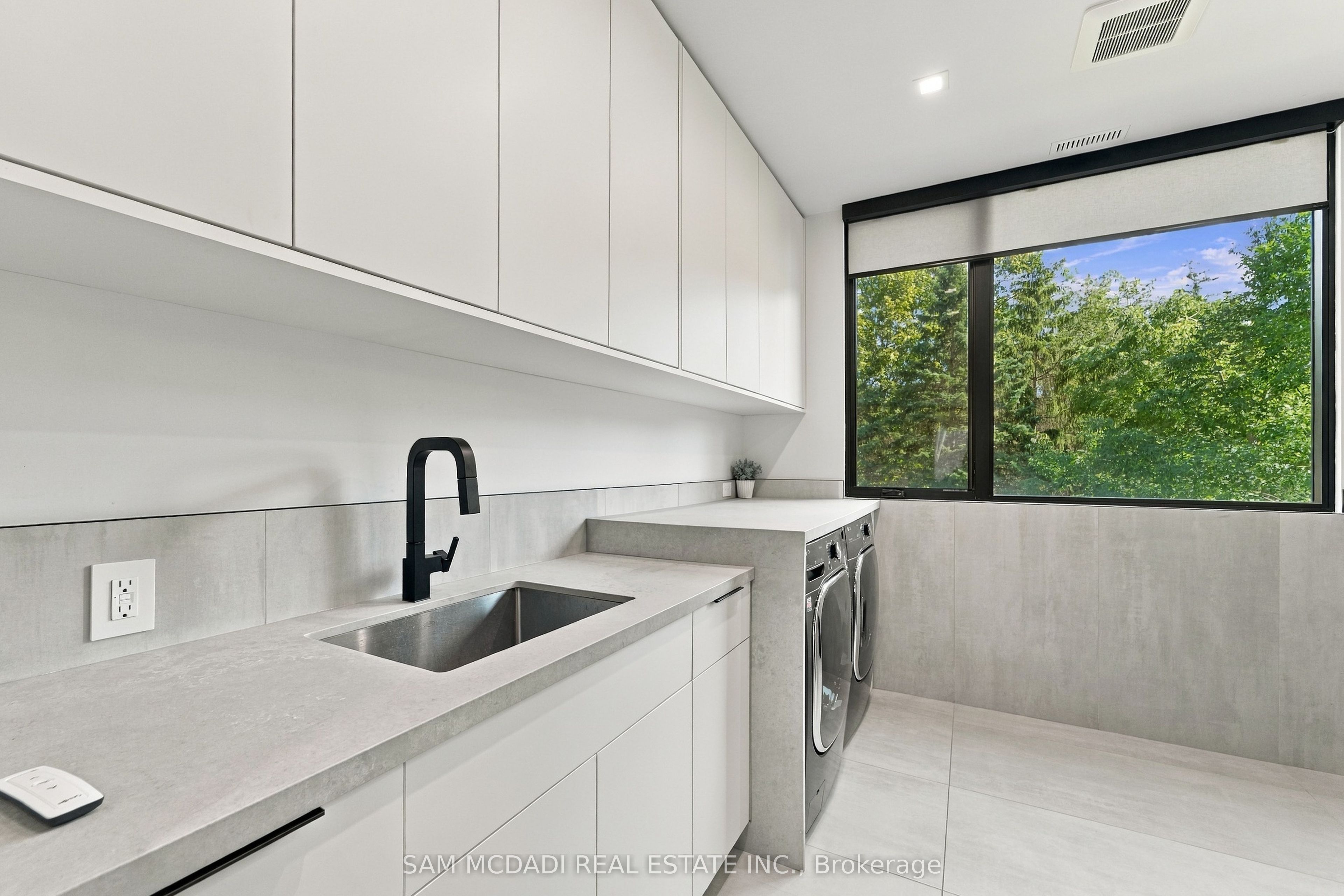 112 Elton Park Road Property Photo 32