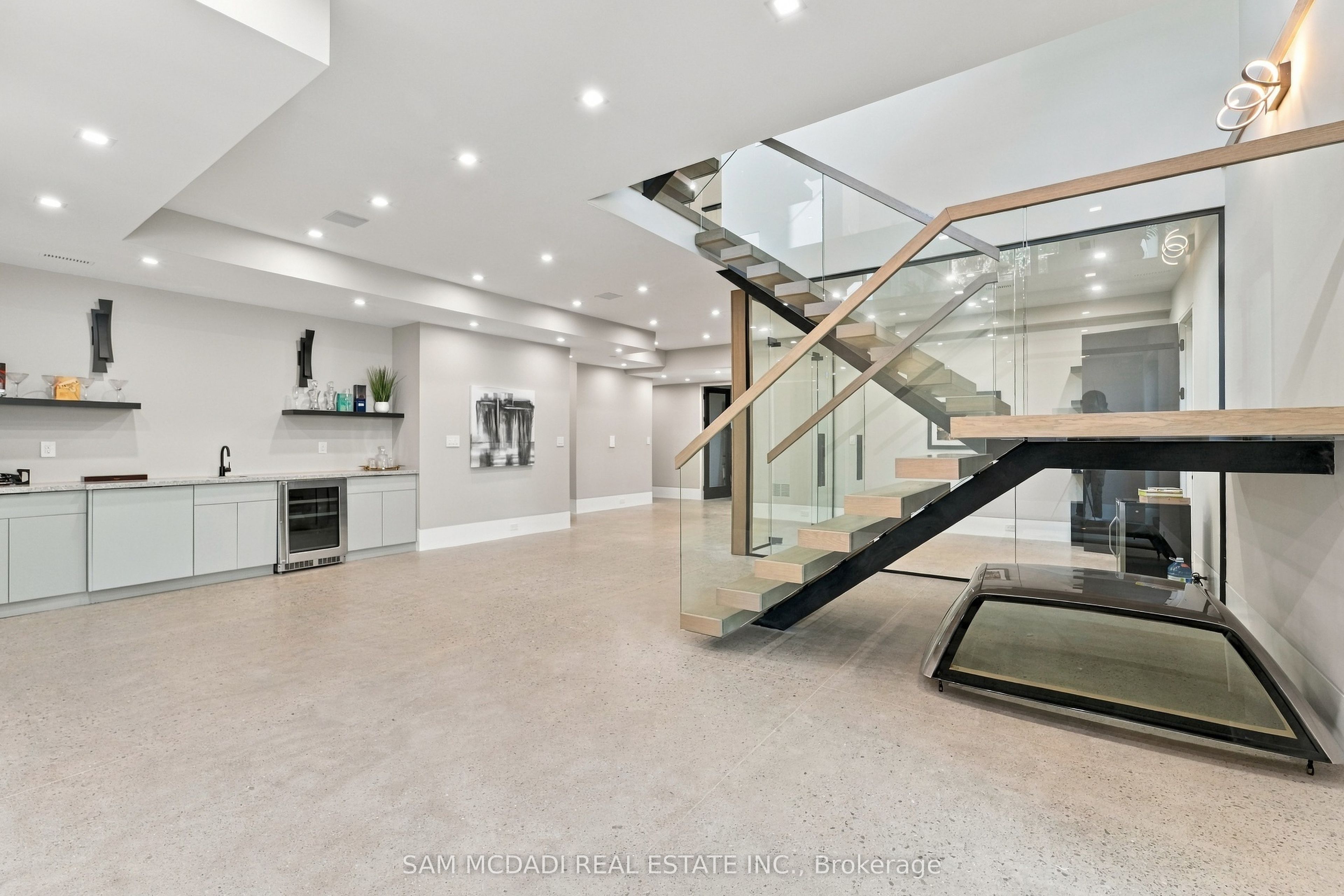 112 Elton Park Road Property Photo 33