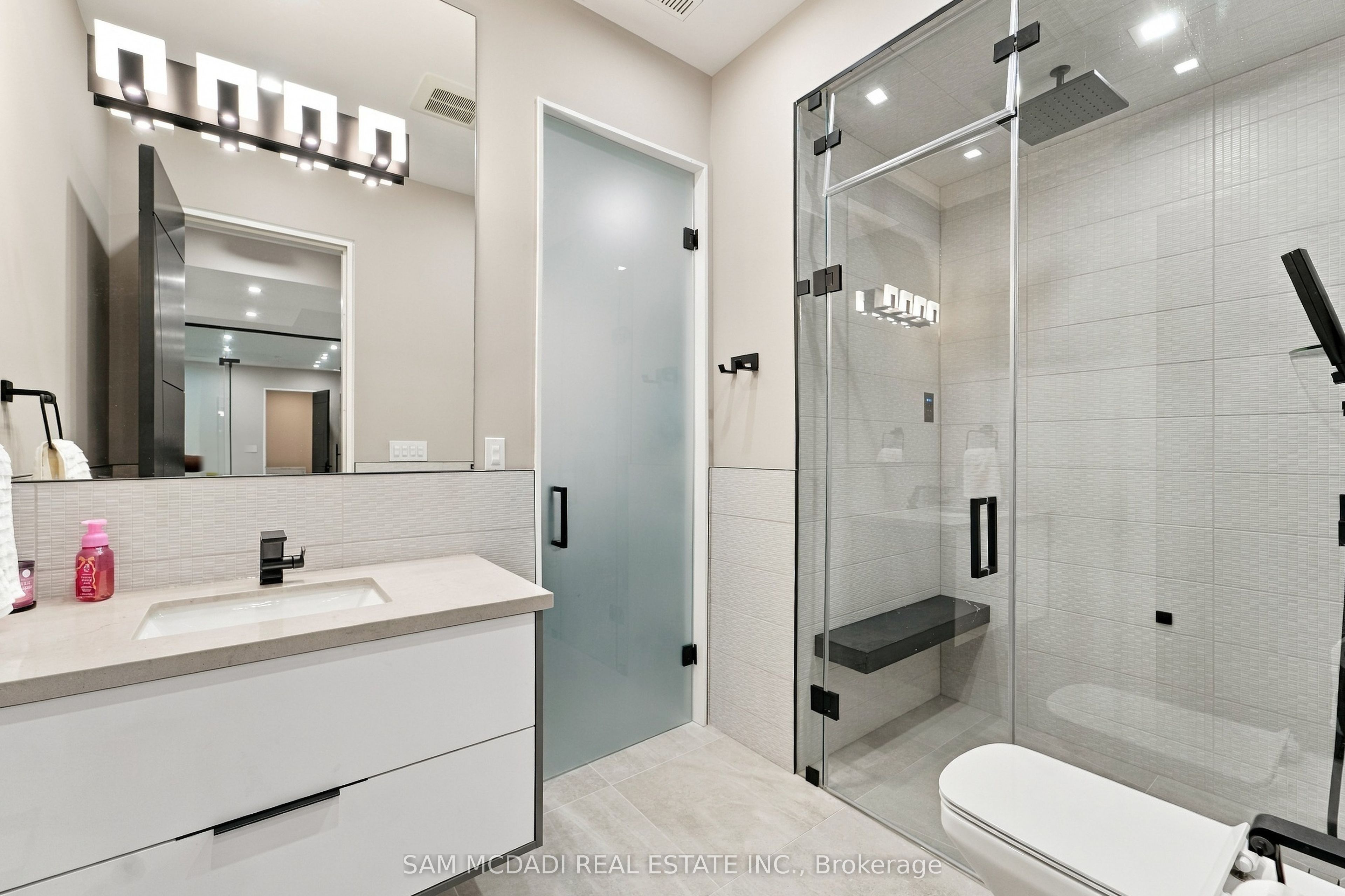 112 Elton Park Road Property Photo 36