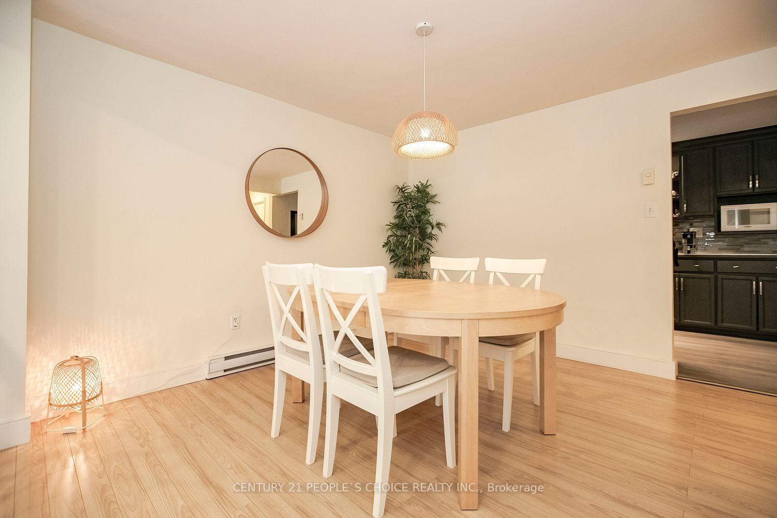98 Darras Court Property Photo 16