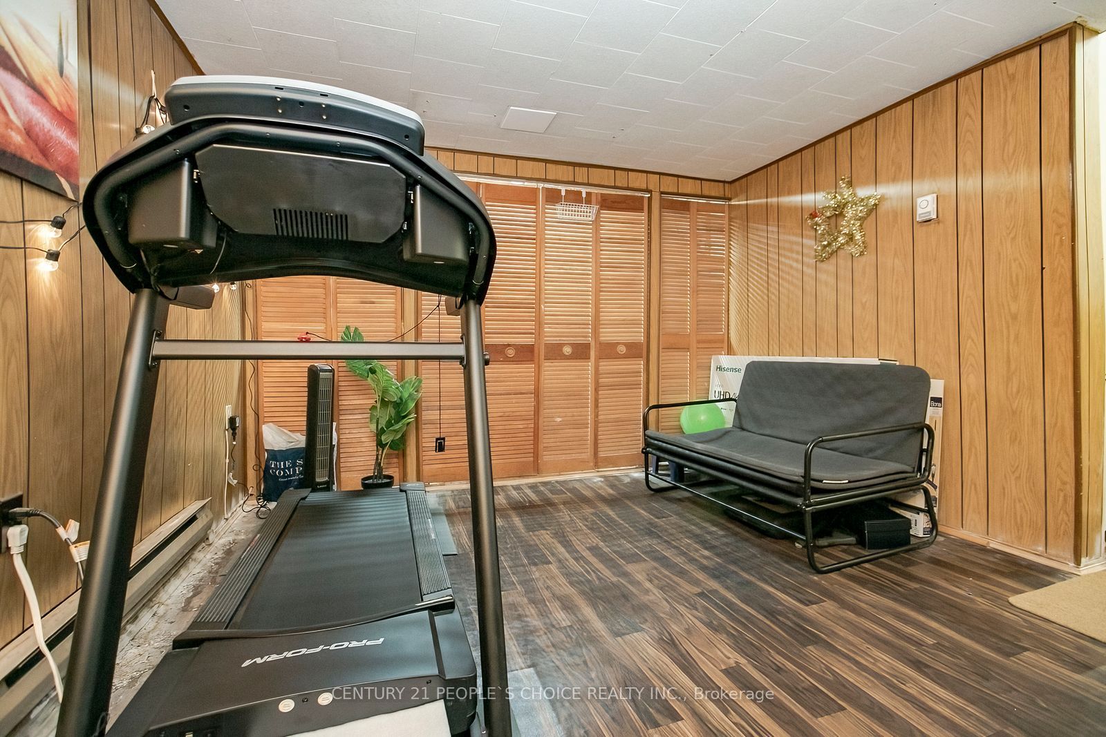 98 Darras Court Property Photo 36