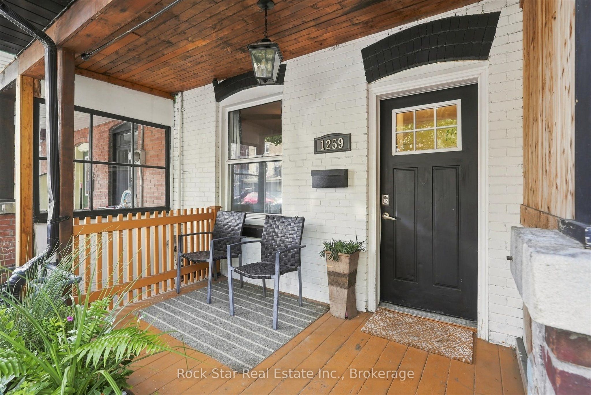 1259 Davenport Road Property Photo 1