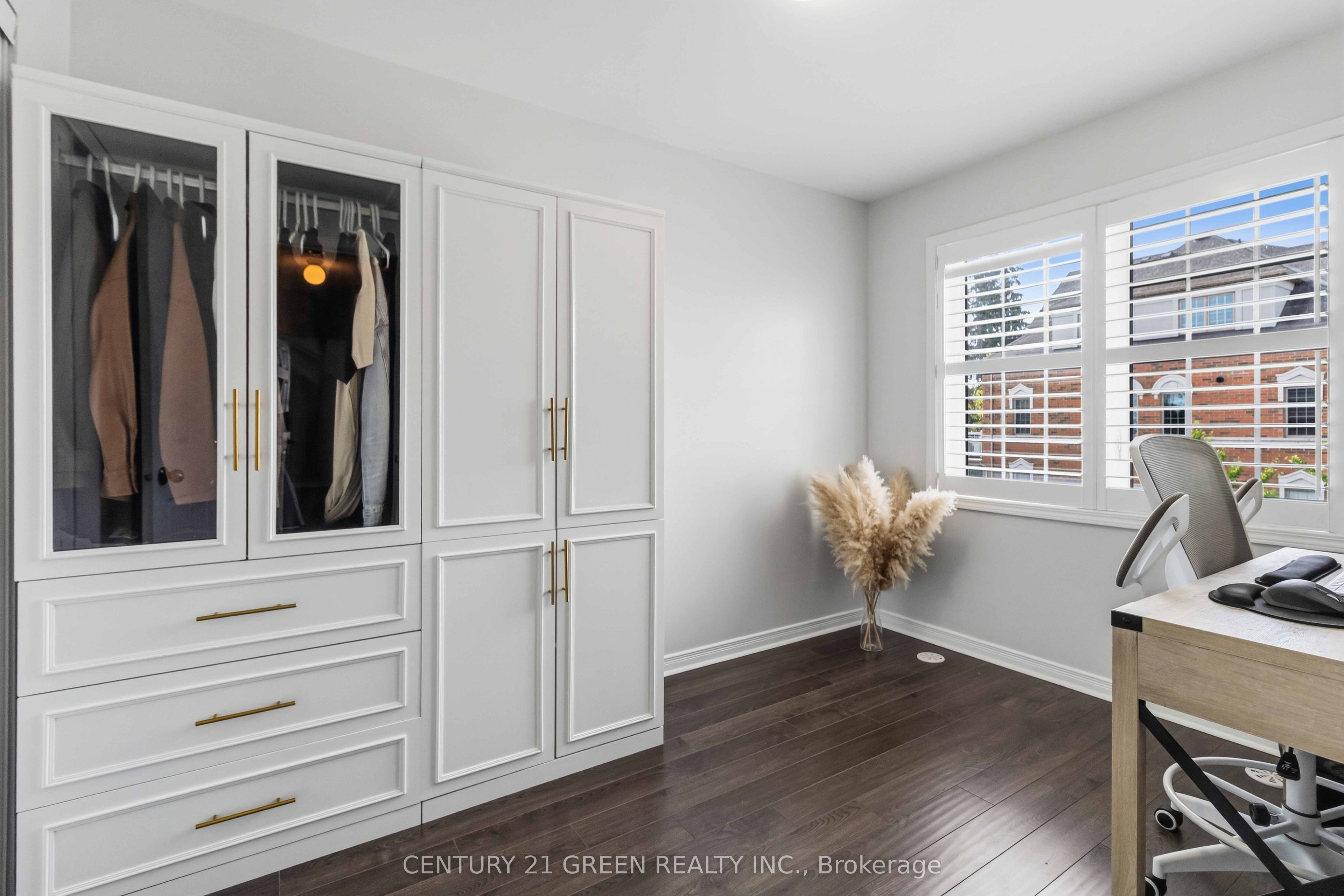 180 Howden Boulevard 43 Property Photo 9
