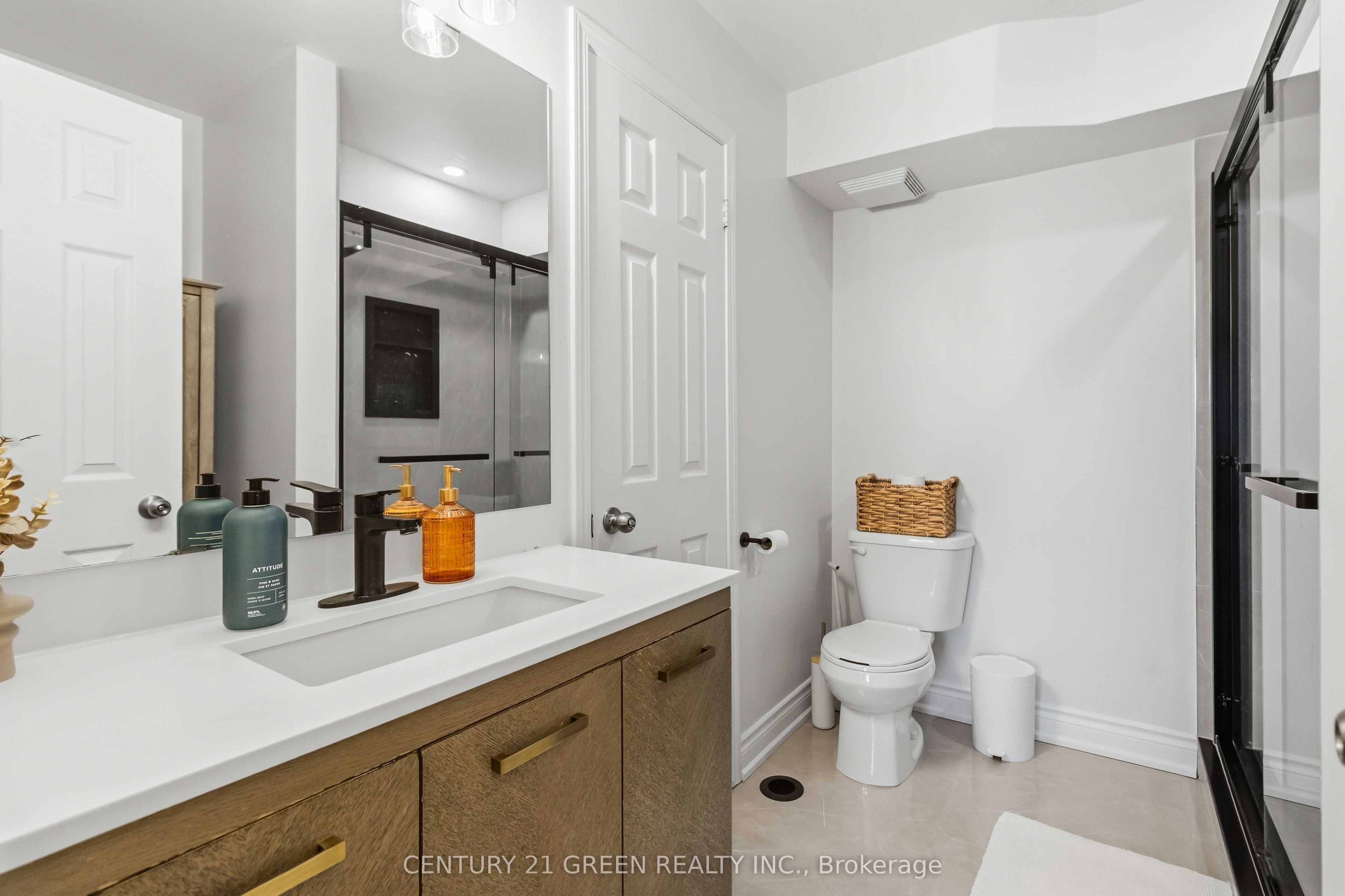 180 Howden Boulevard 43 Property Photo 12
