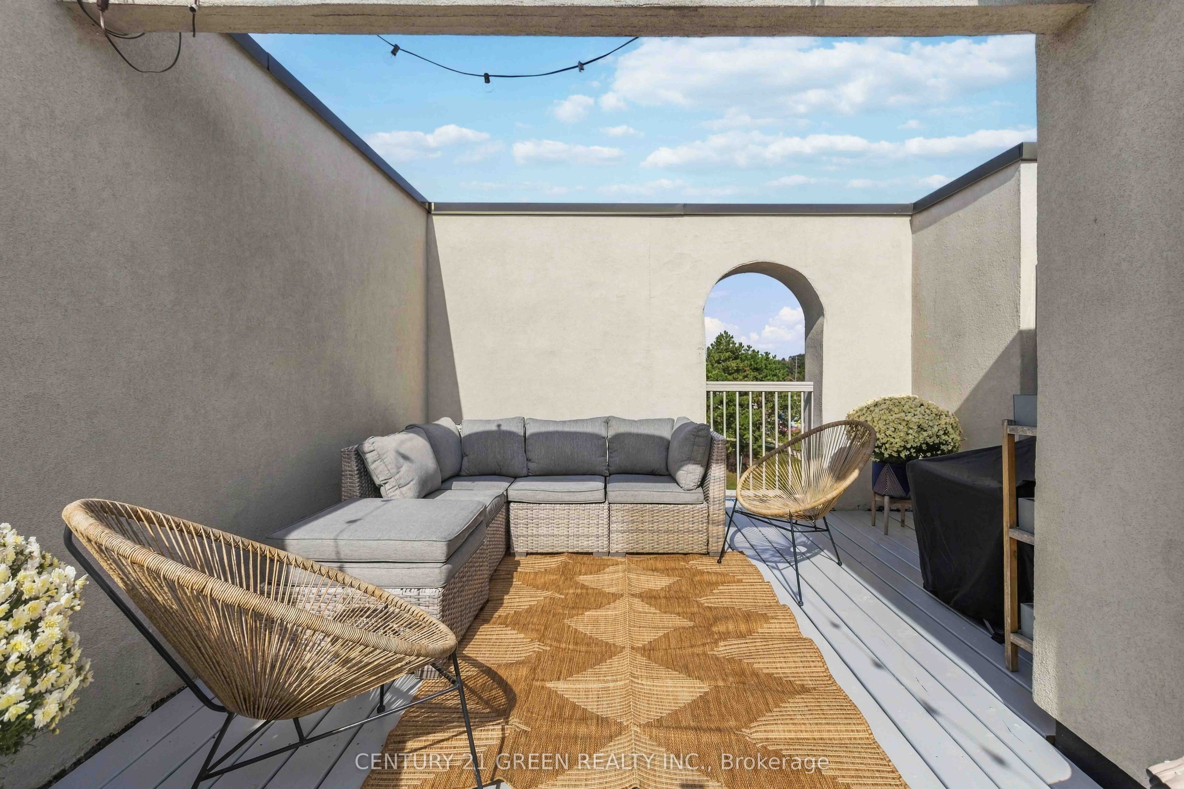 180 Howden Boulevard 43 Property Photo 15