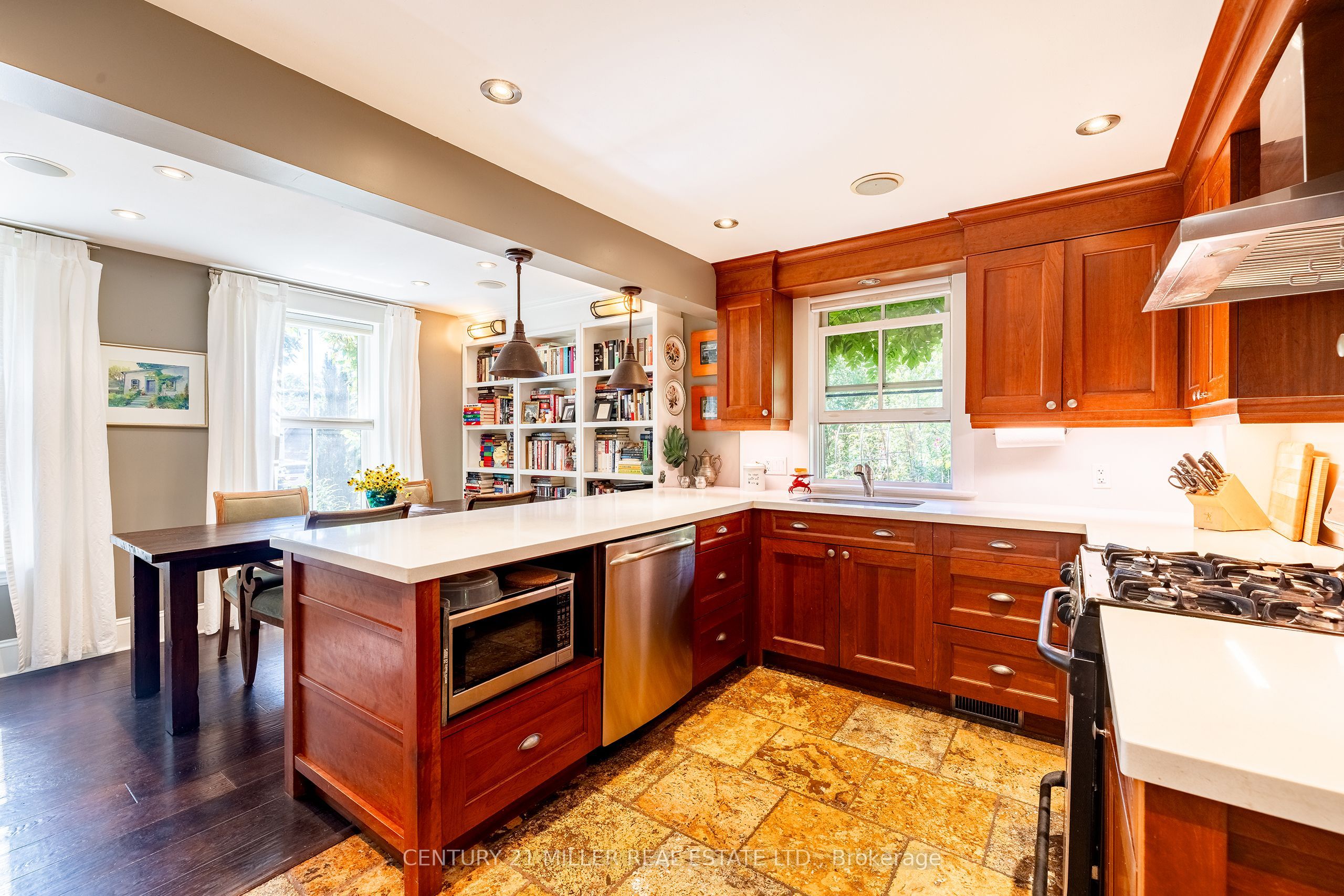 43 Burnet Street Property Photo 10