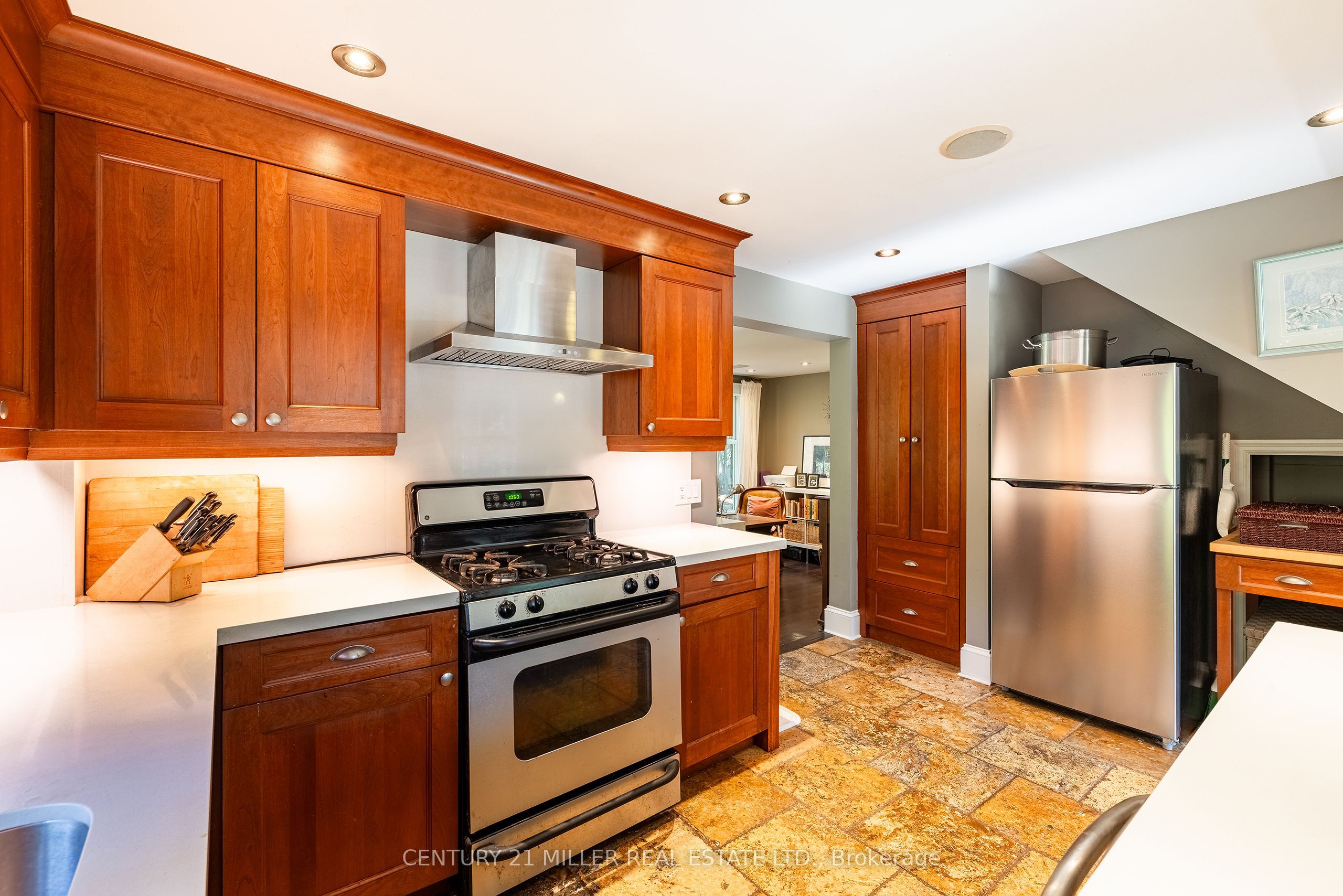 43 Burnet Street Property Photo 12