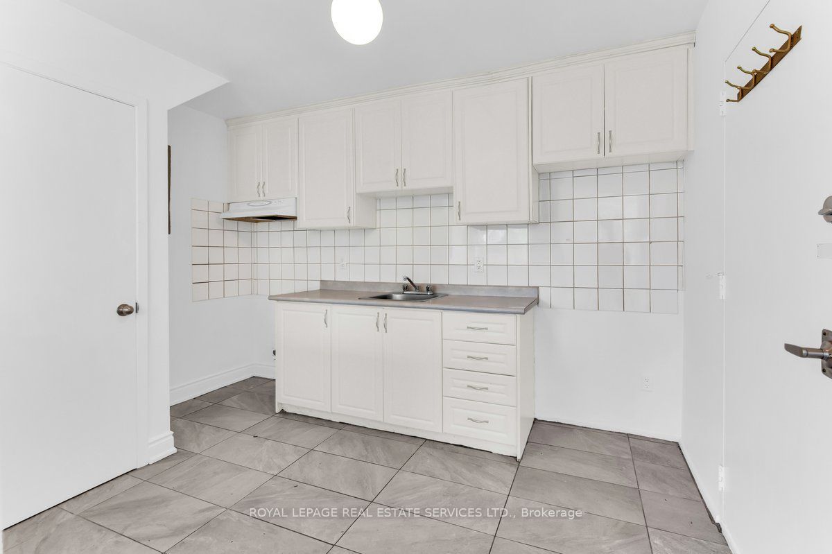 604 Marlee Avenue Property Photo 4