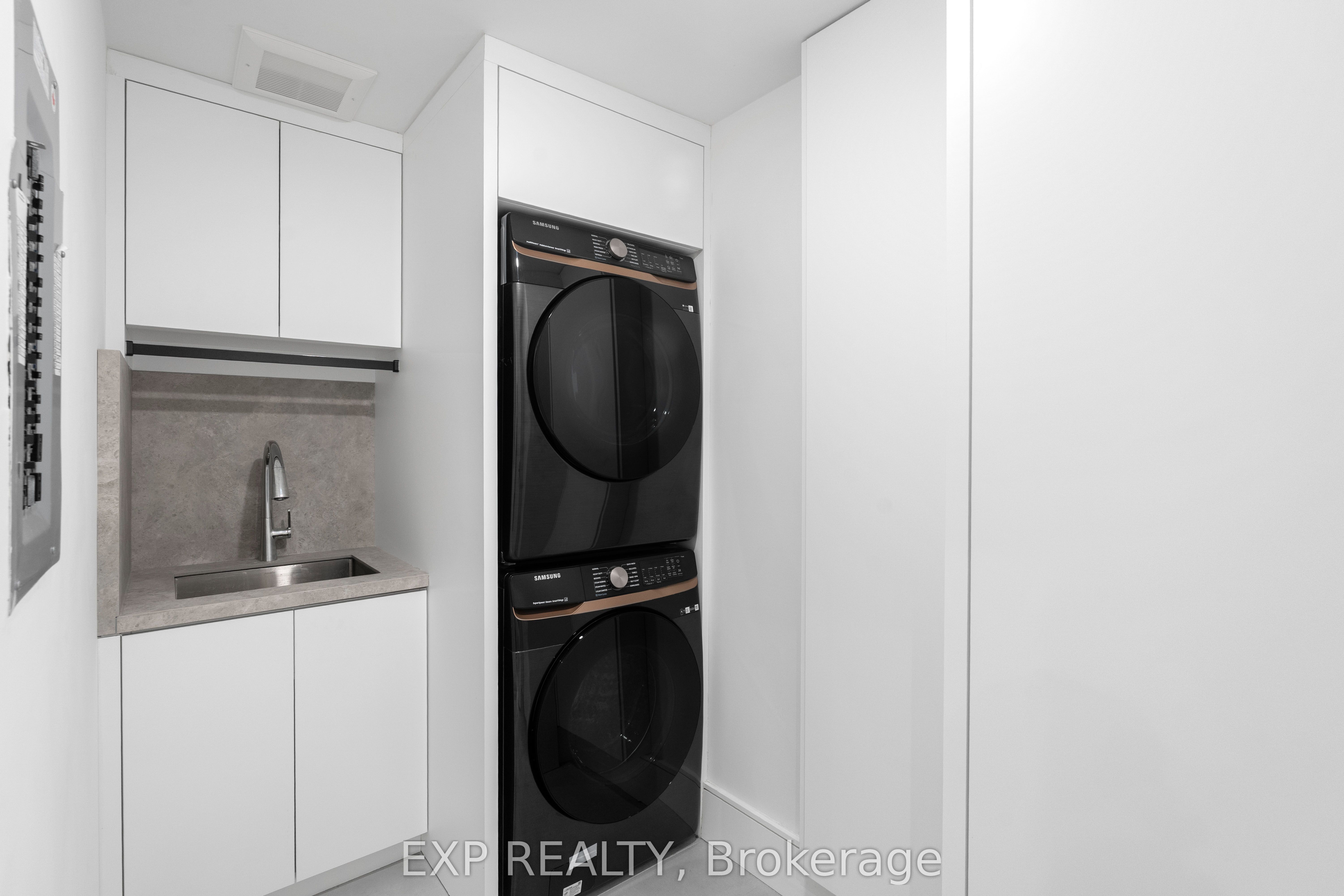 65 Edgecroft Road Property Photo 40