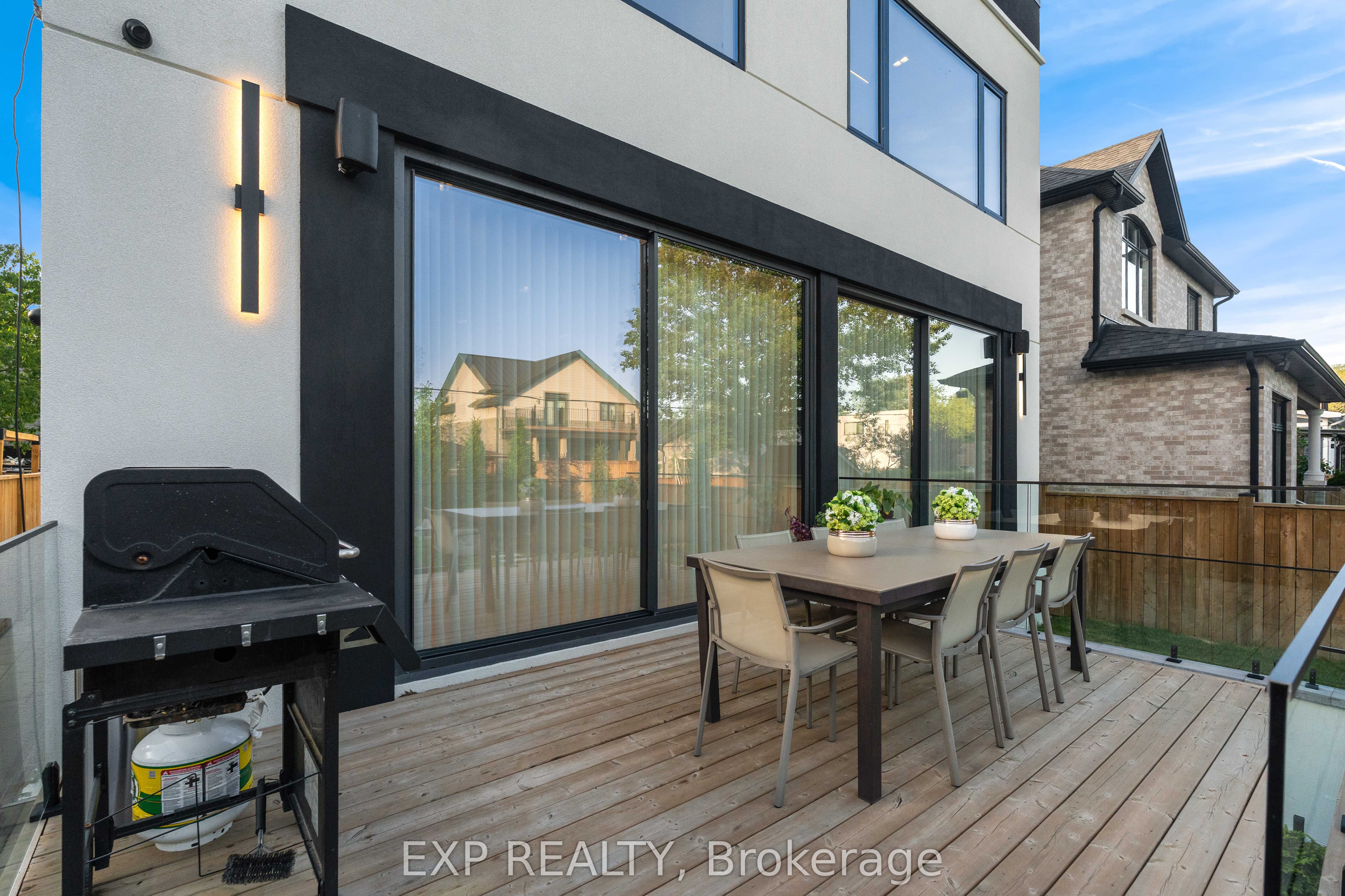 65 Edgecroft Road Property Photo 42