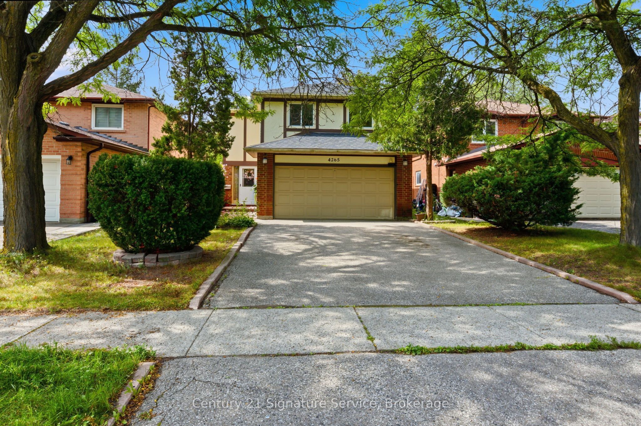 4265 Tea Garden Circle Property Photo 1
