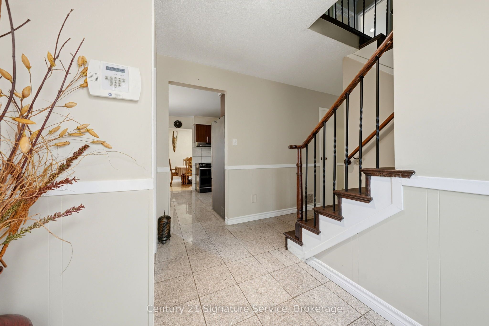 4265 Tea Garden Circle Property Photo 6