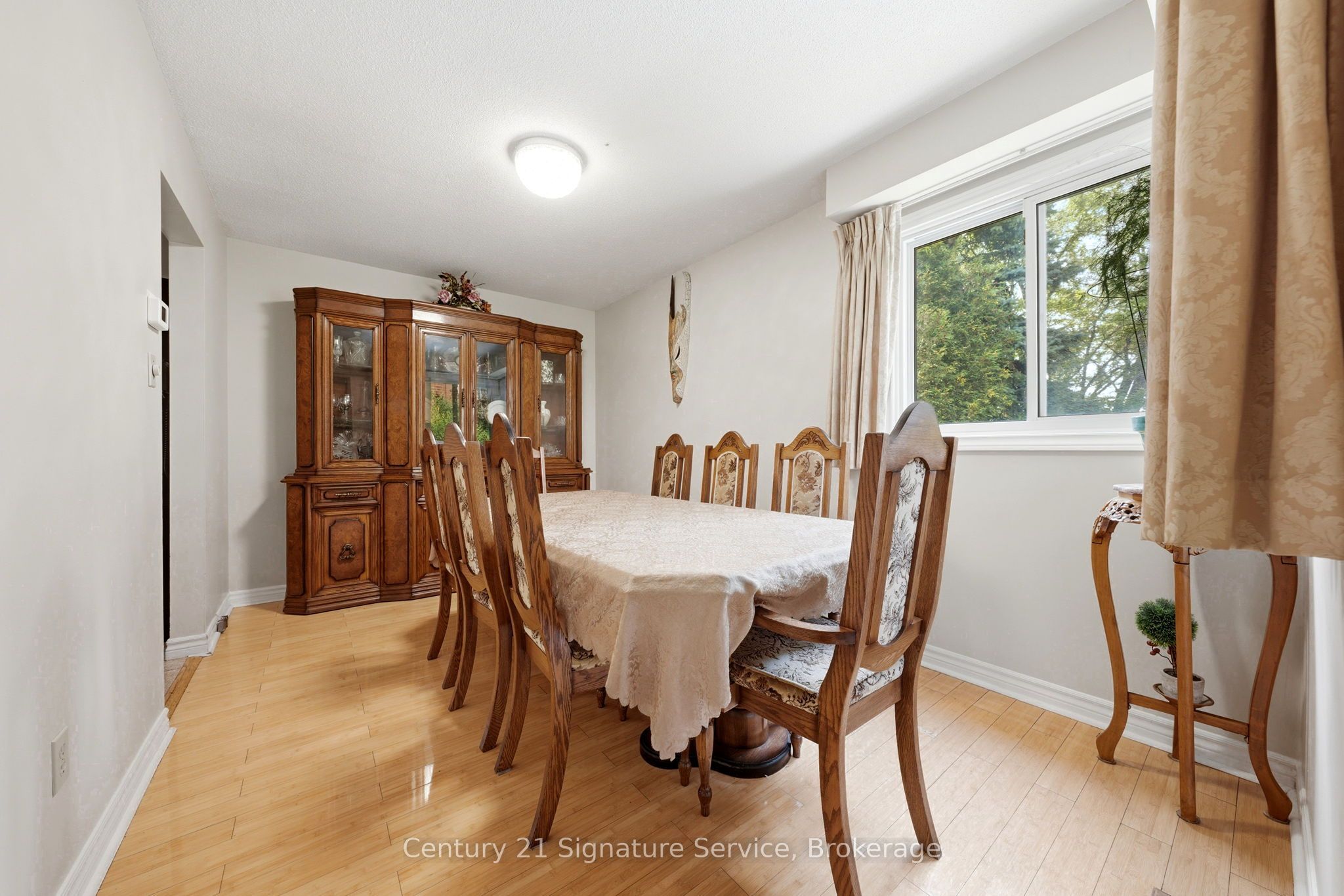 4265 Tea Garden Circle Property Photo 12