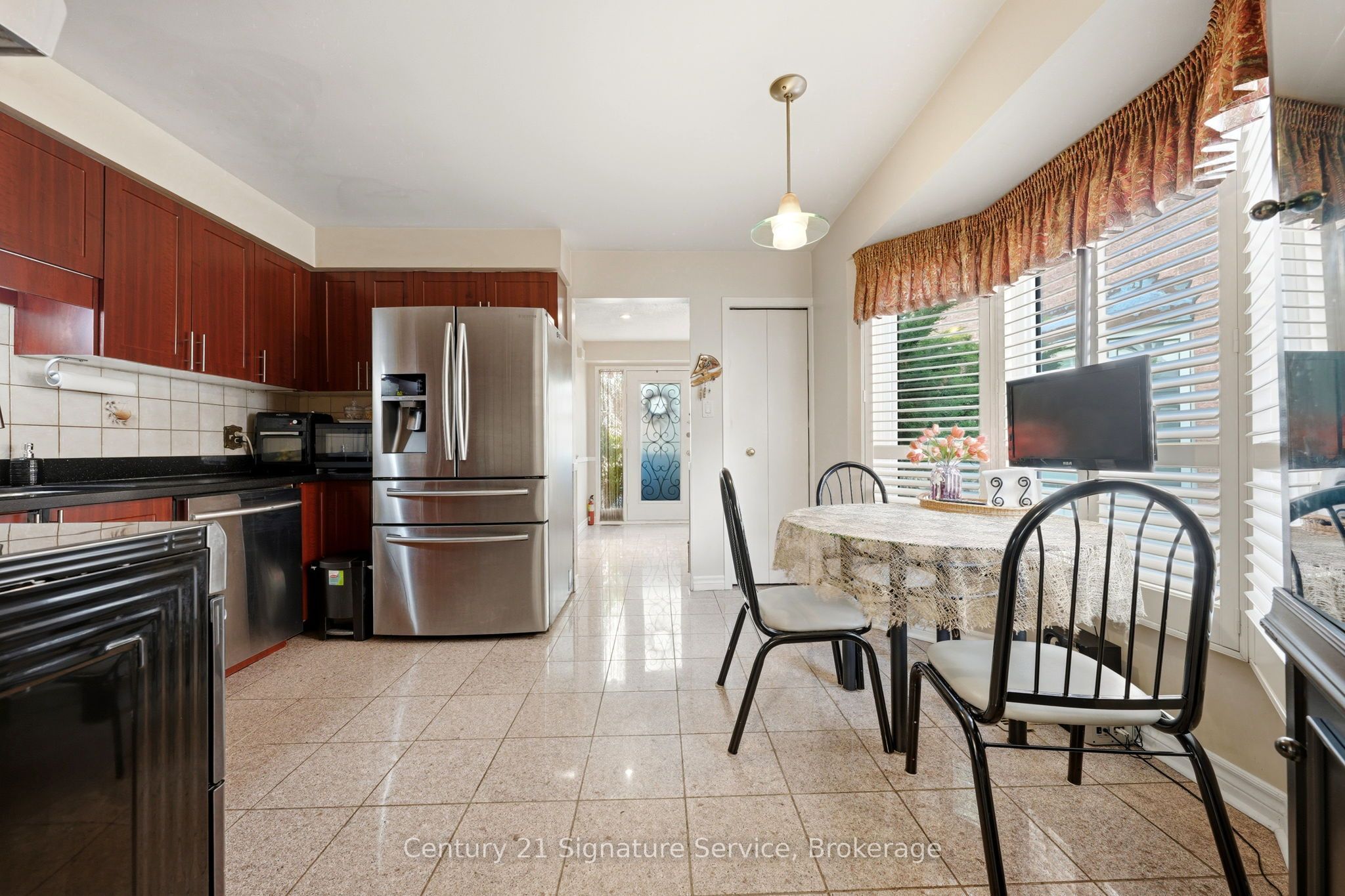 4265 Tea Garden Circle Property Photo 13
