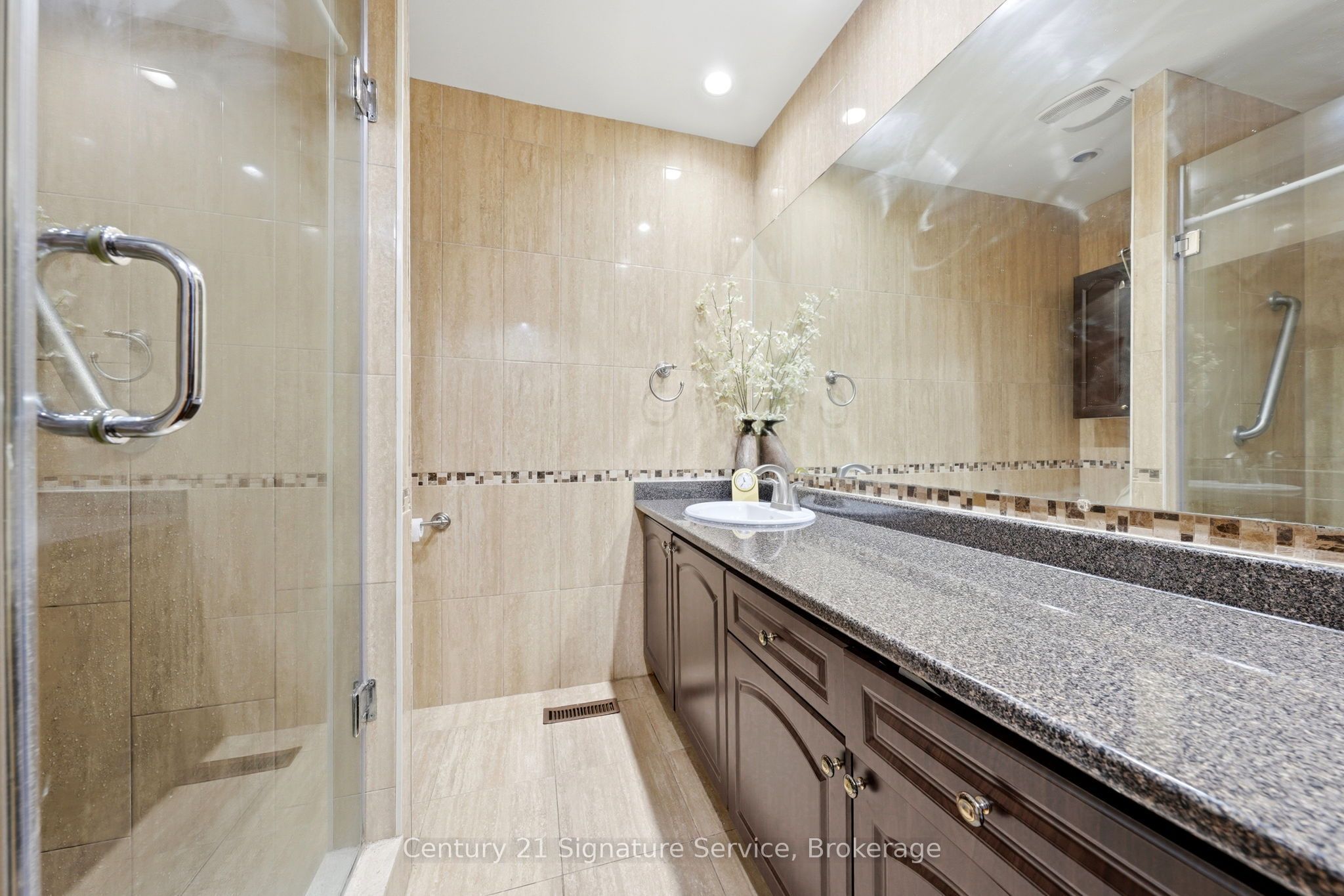 4265 Tea Garden Circle Property Photo 23